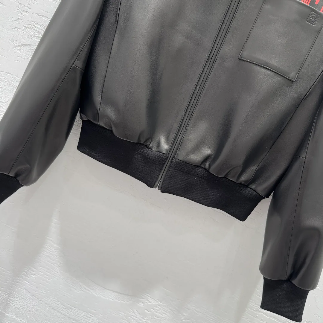 Кожаные Куртки И Дублёнки Женские Loewe 3537495