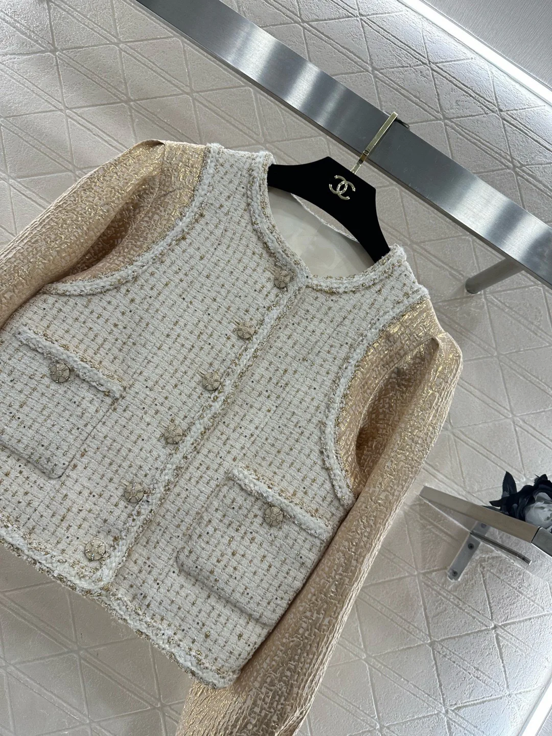 Куртки И Пуховики Женские Chanel 1584254