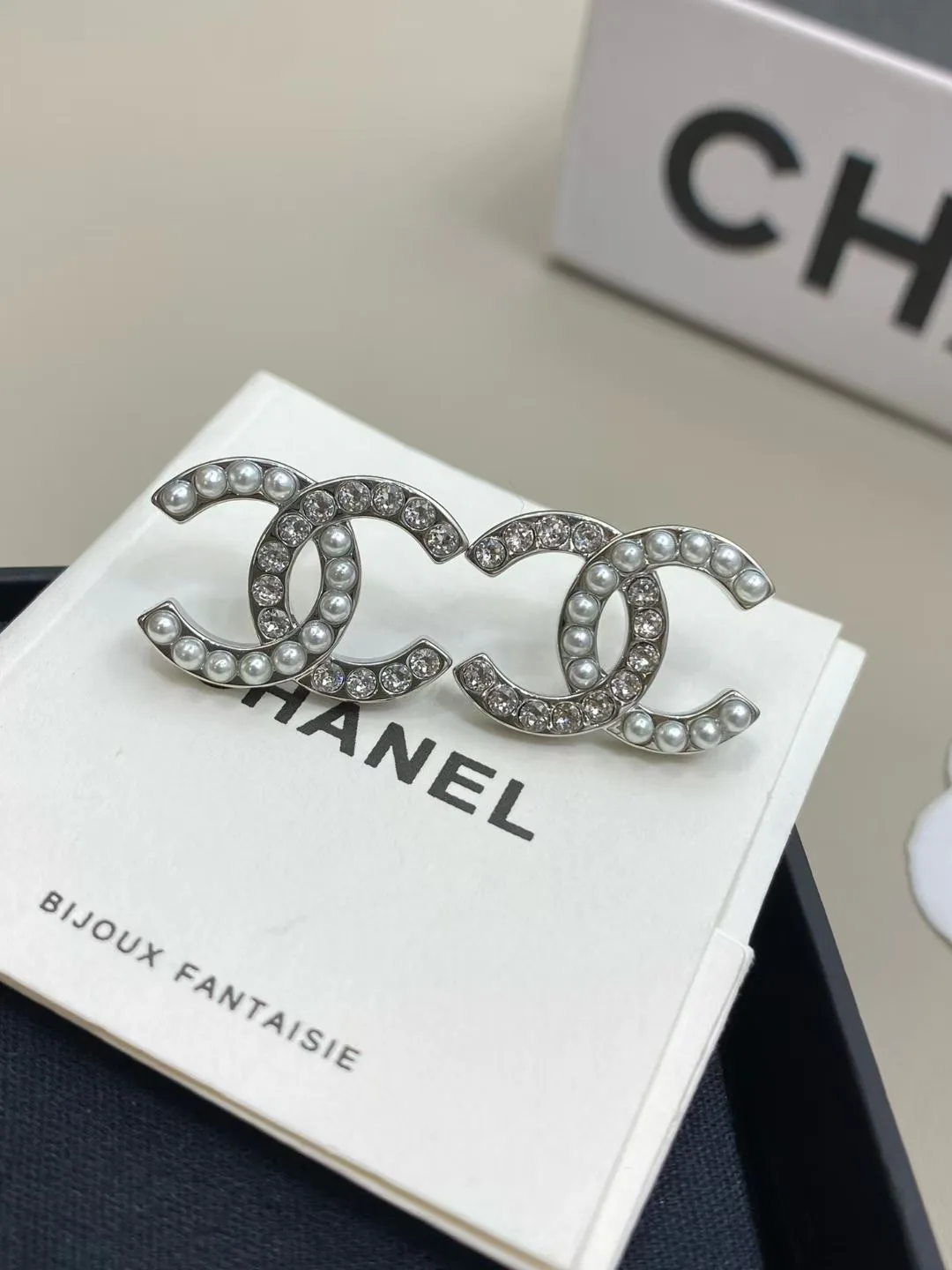 Бижутерия Chanel 99358