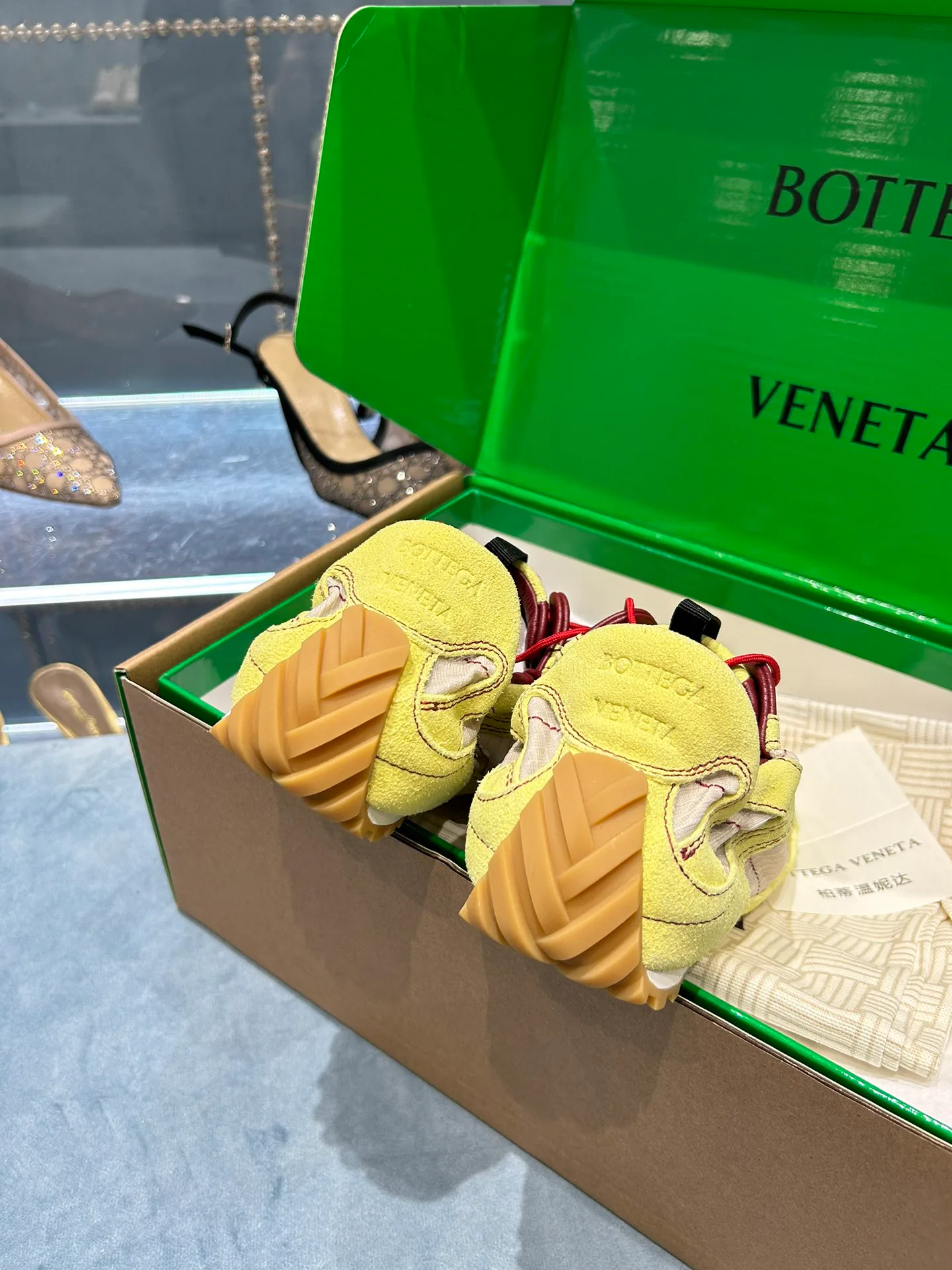 Кроссовки Женские Bottega Veneta 2383443
