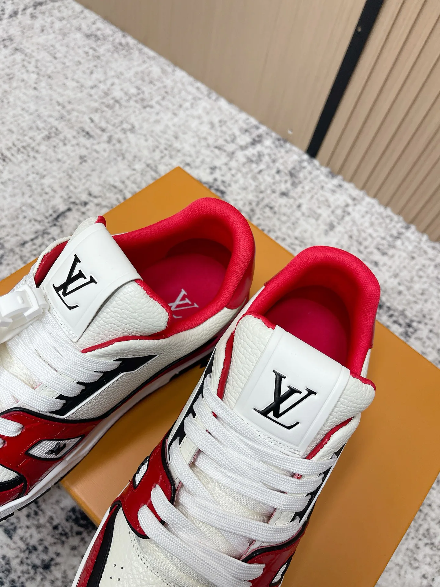 Кроссовки Женские Louis Vuitton 997543