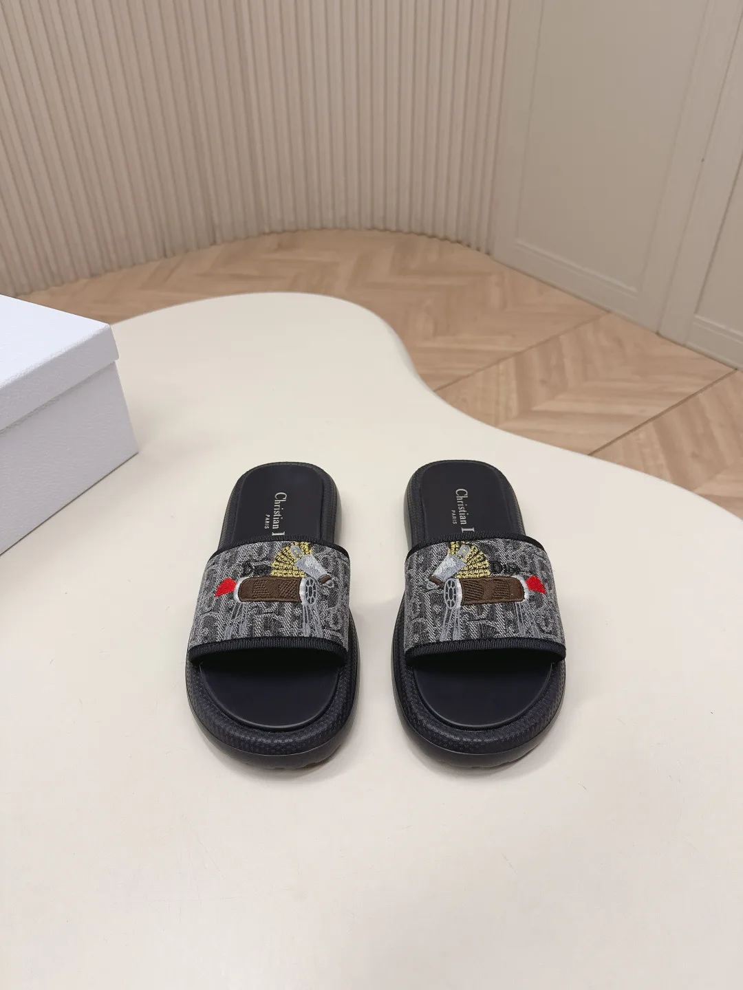 Шлепанцы Женские Christian Dior 11396566