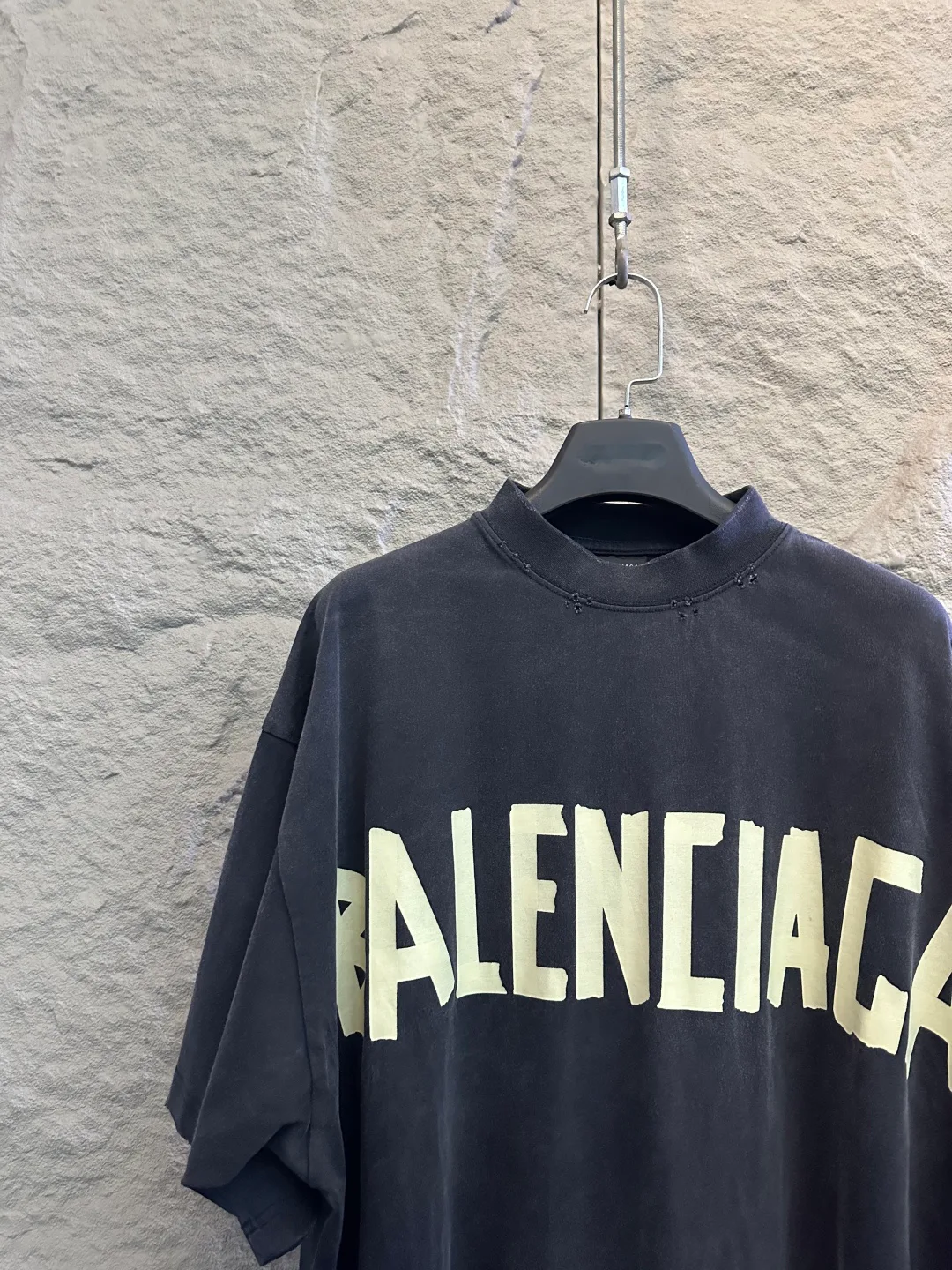 Футболки Женские Balenciaga 12952602
