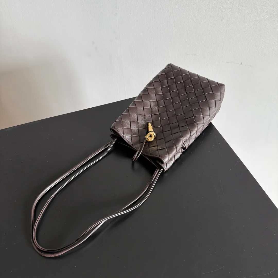 Сумки На Ремне Женские Bottega Veneta 11978390