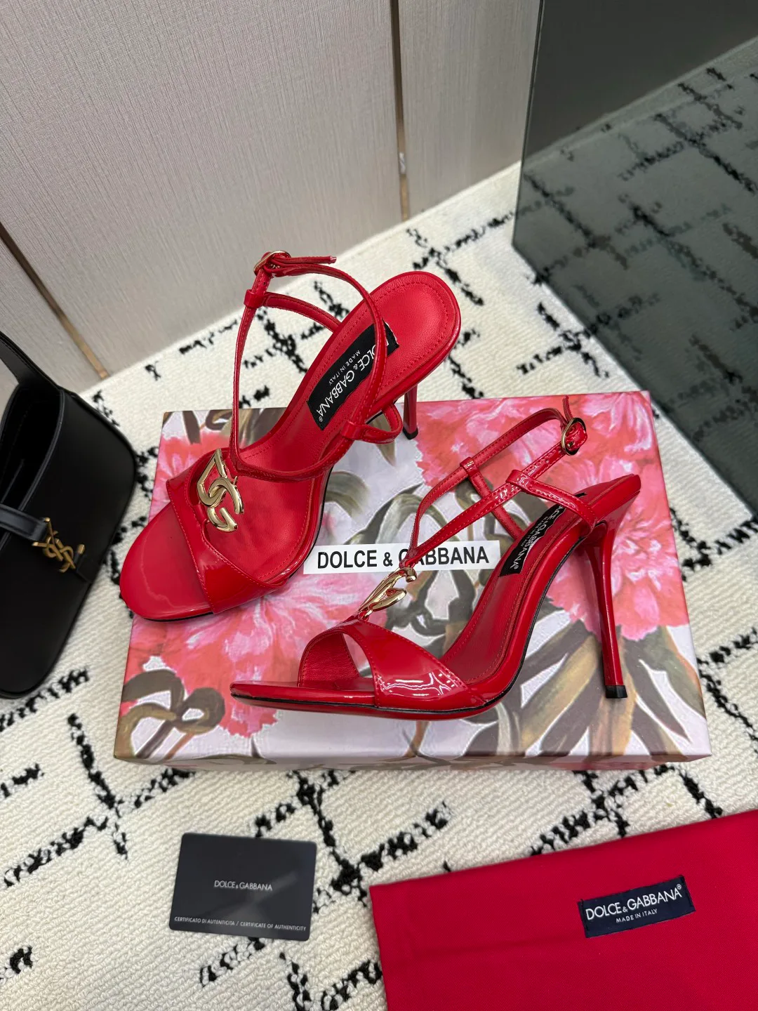 Босоножки Женские Dolce & Gabbana 18335955