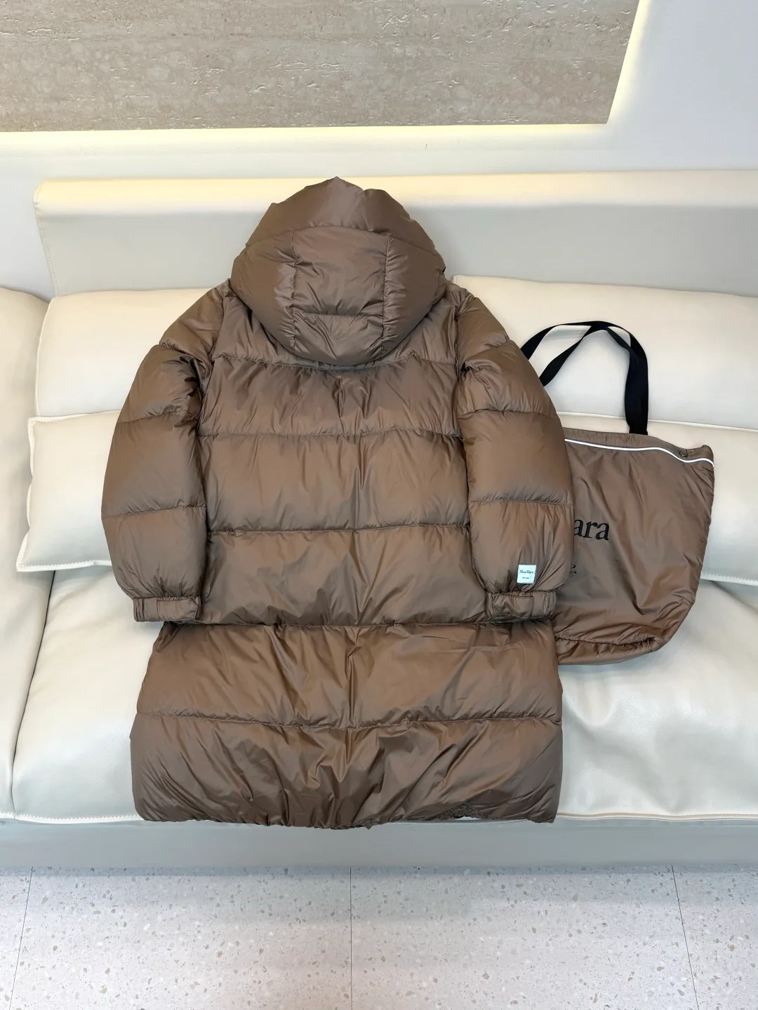 Куртки И Пуховики Женские Max Mara 17917331