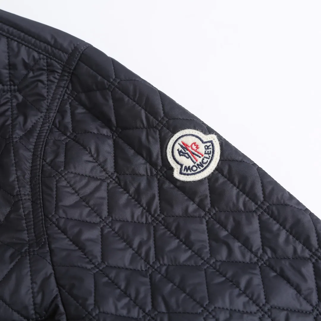 Куртки И Пуховики Мужские Moncler 18232306