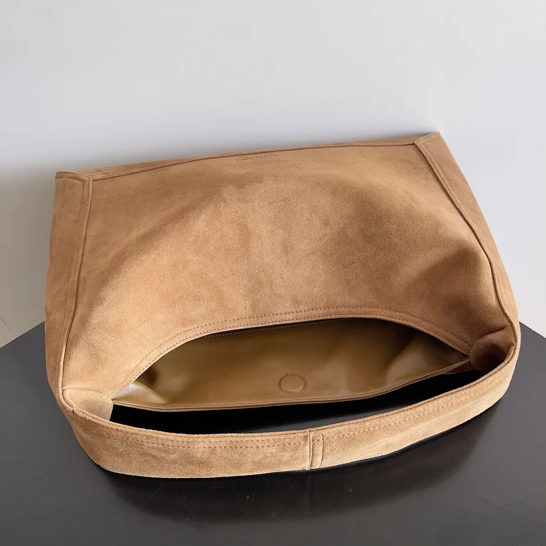 Классические Сумки Женские Bottega Veneta 1489440