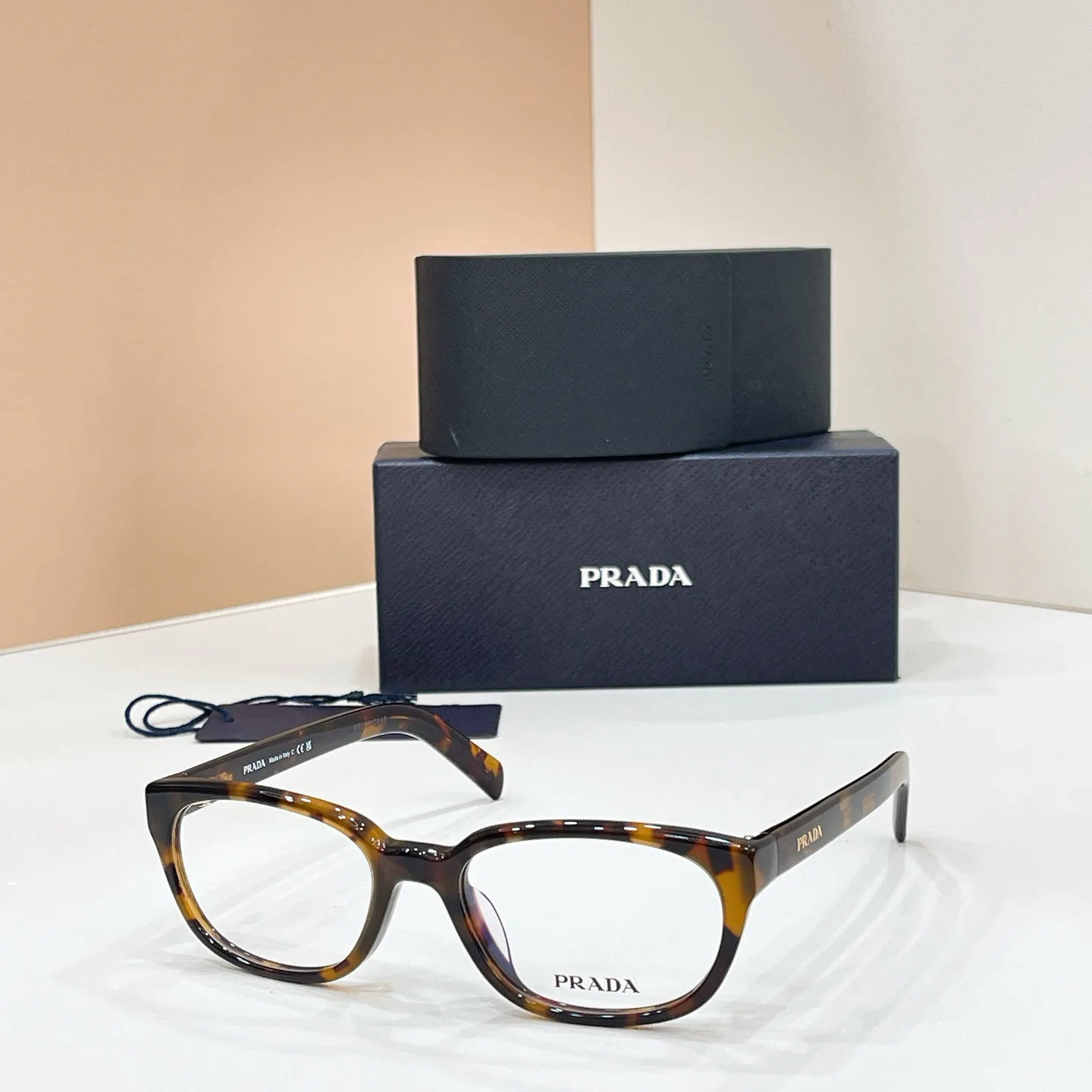 Очки Prada 13576988