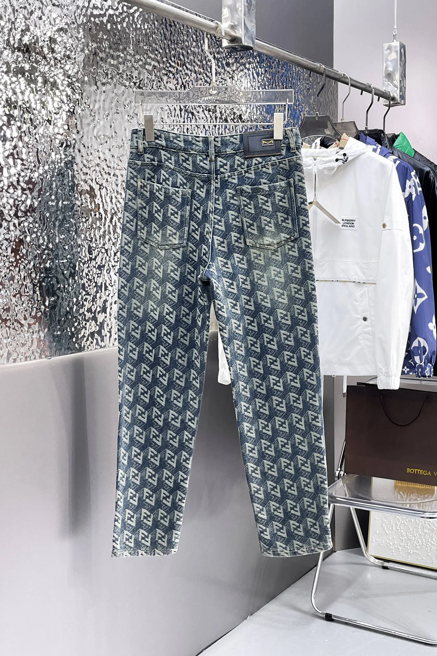 Джинсы Женские Fendi 6060168