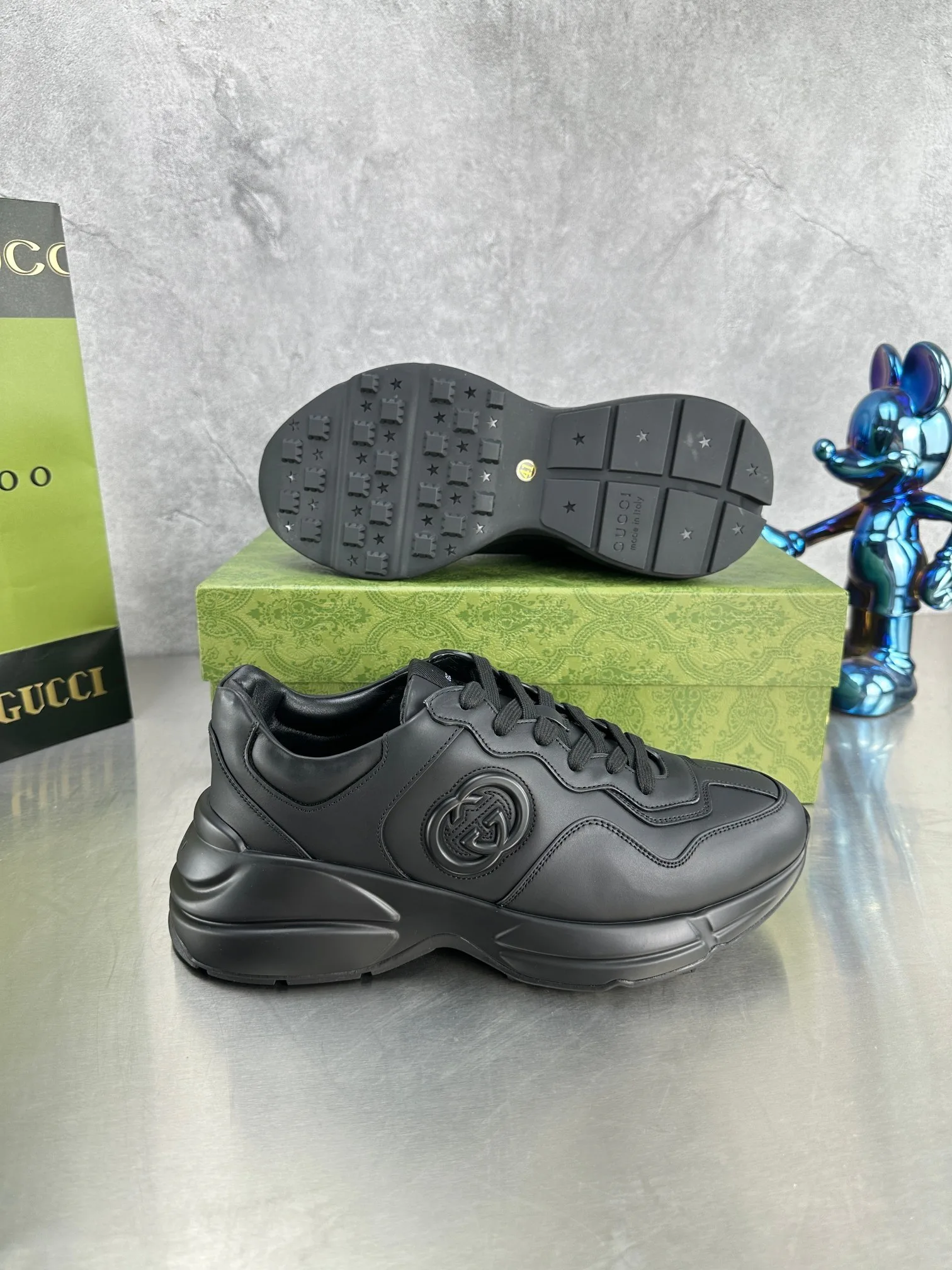 Кроссовки Женские Gucci 23358