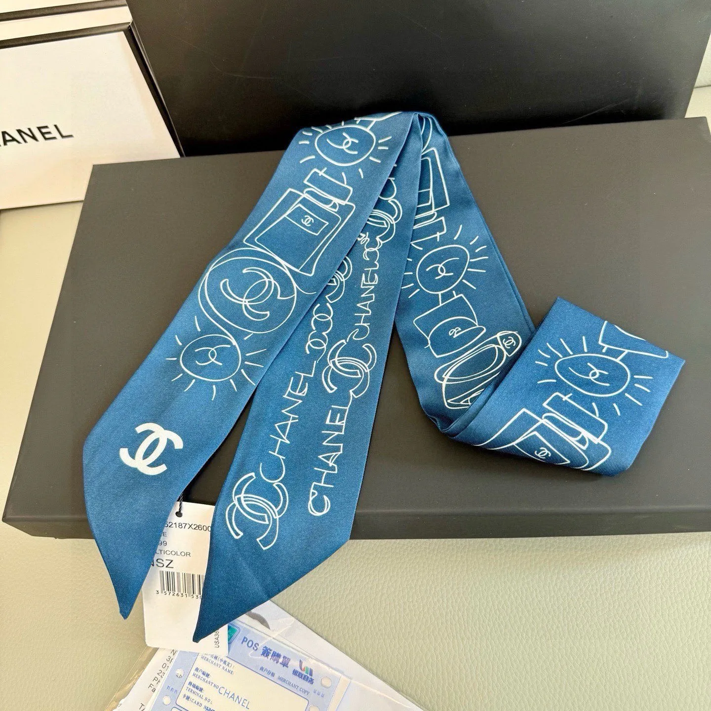 Платки Chanel 11888317