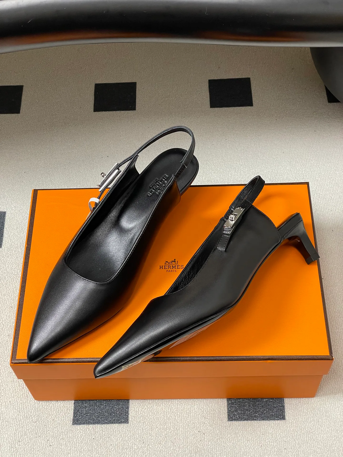Босоножки Женские Hermes 11178060
