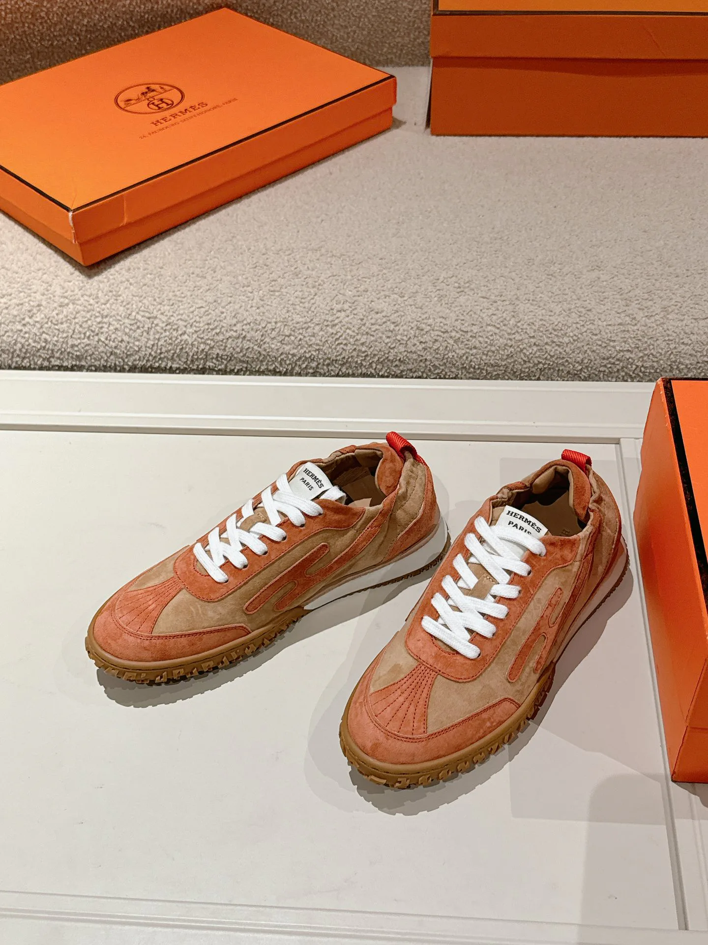Кроссовки Женские Hermes 1279981