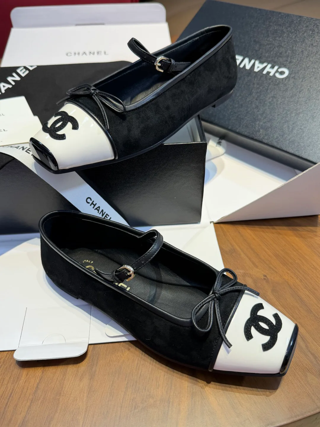 Туфли Женские Chanel 19306951