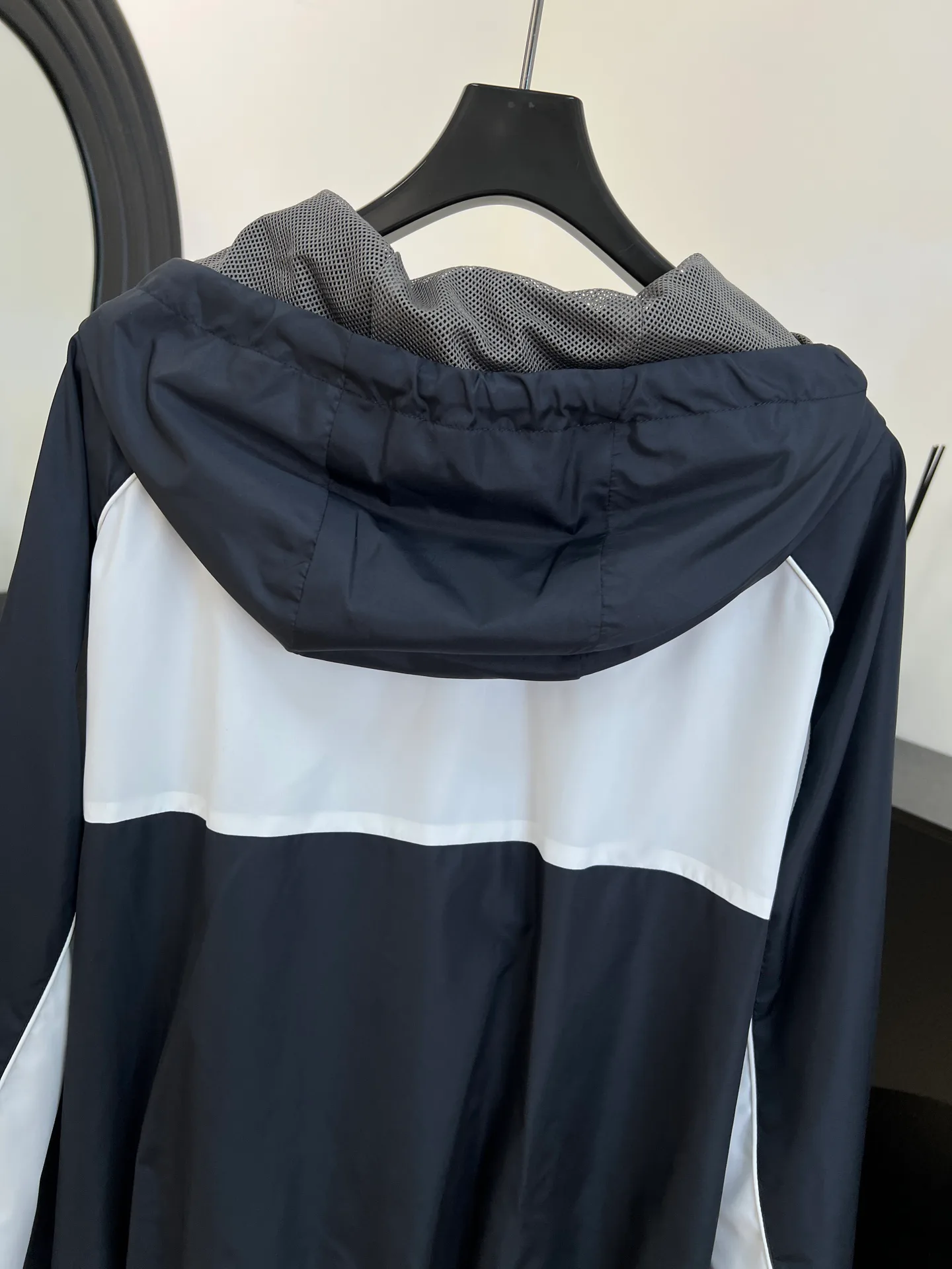 Куртки И Пуховики Женские Miu Miu 1803919