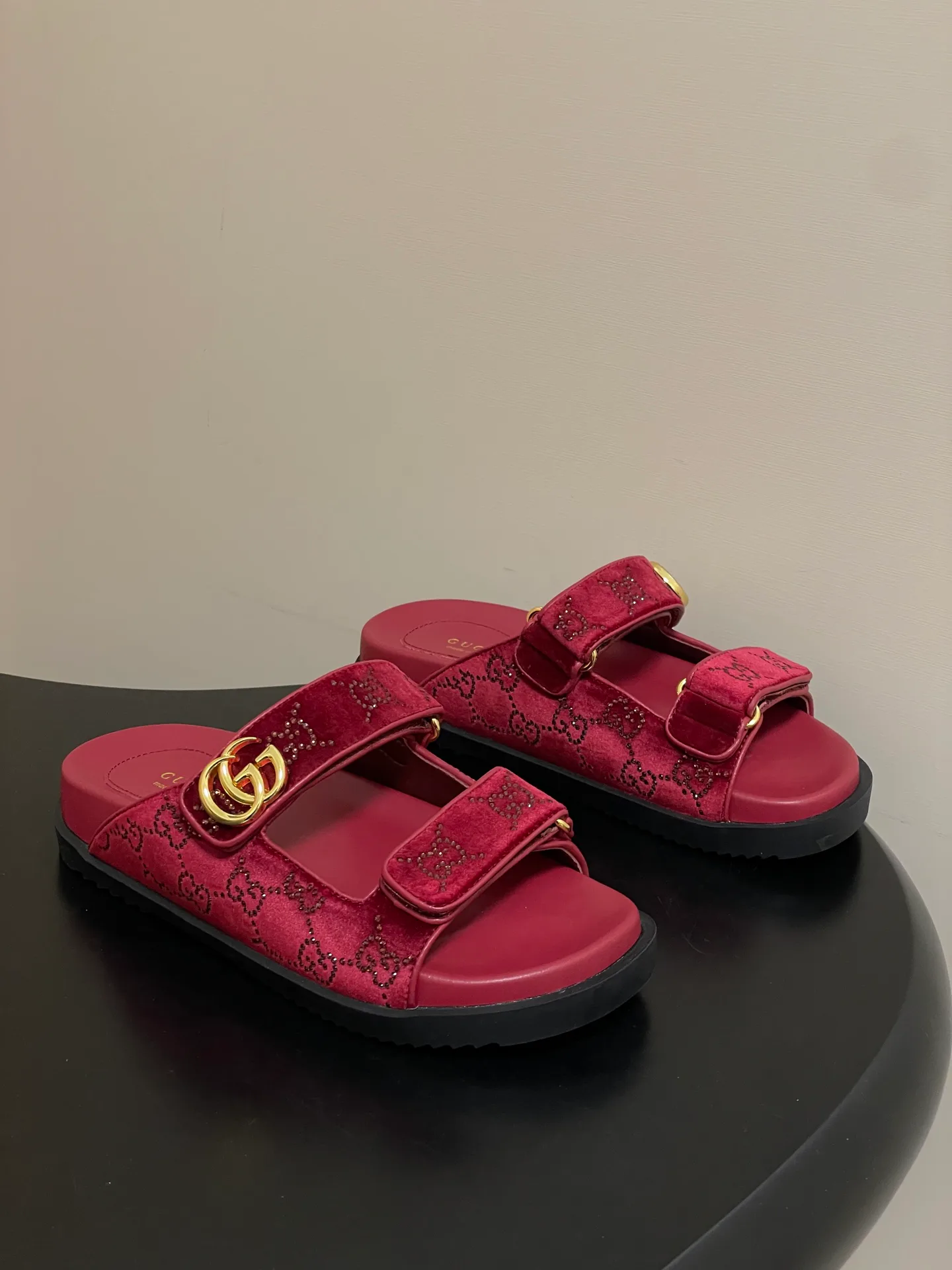 Сандалии Женские Gucci 11777355