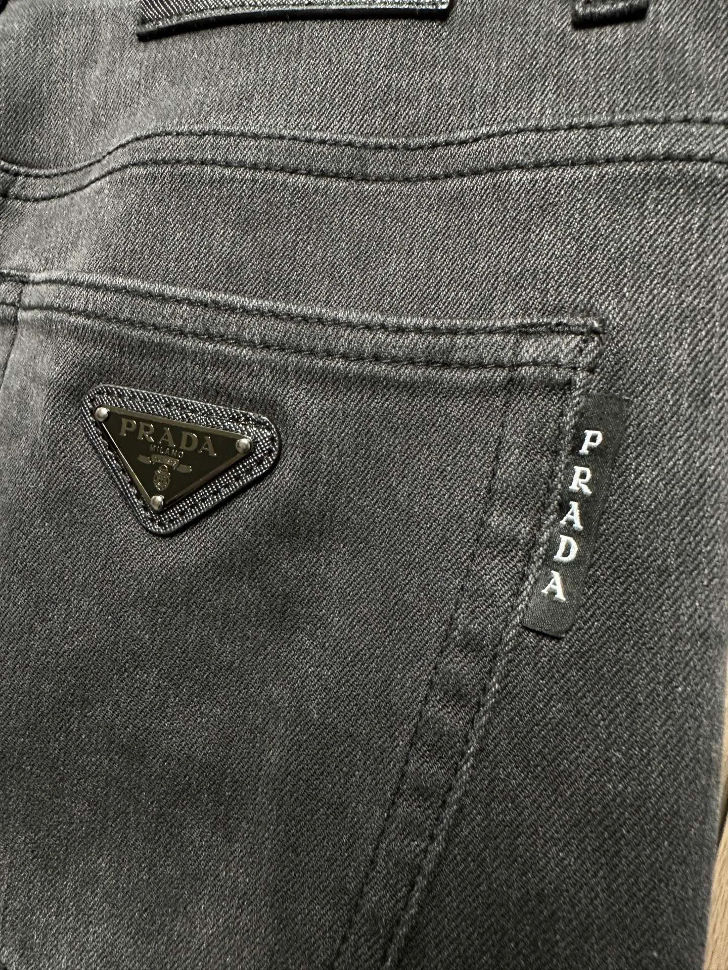 Джинсы Мужские Prada 18098027