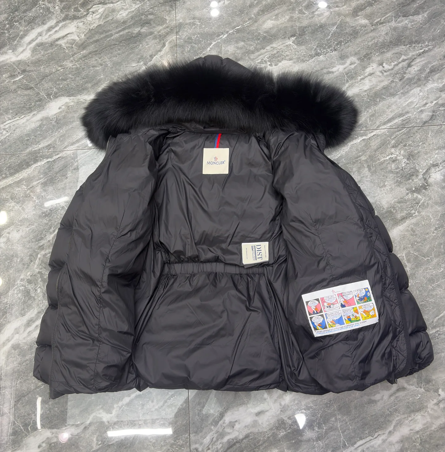 Куртки И Пуховики Женские Moncler 18111723