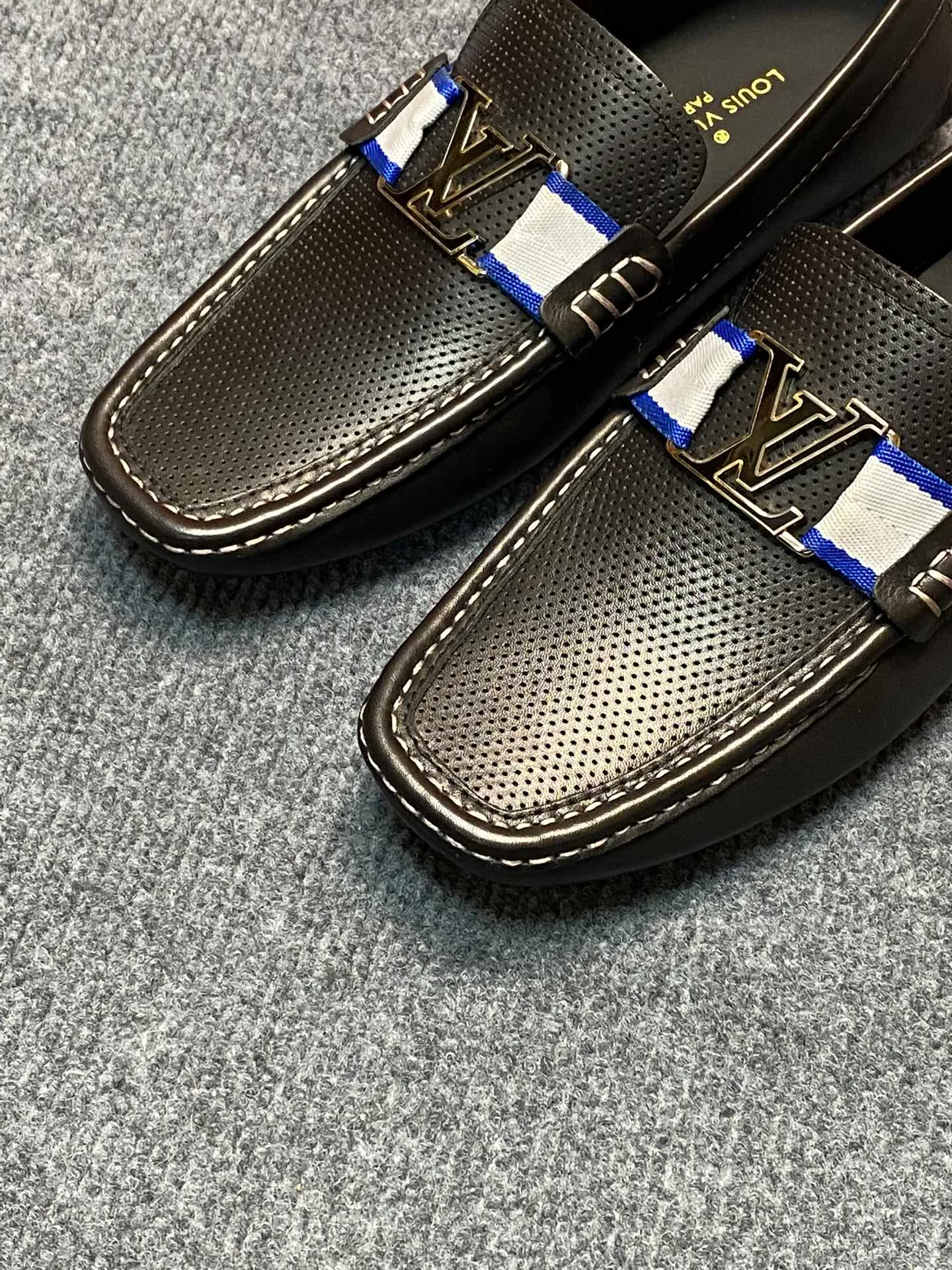 Мокасины Мужские Louis Vuitton 881857