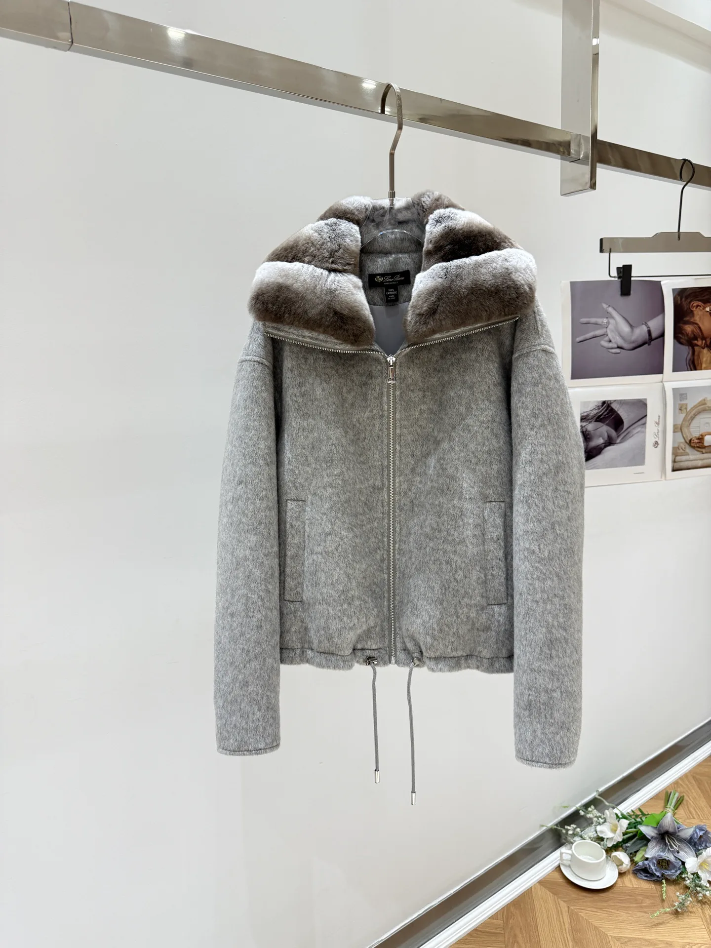 Куртки И Пуховики Женские Loro Piana 18699827