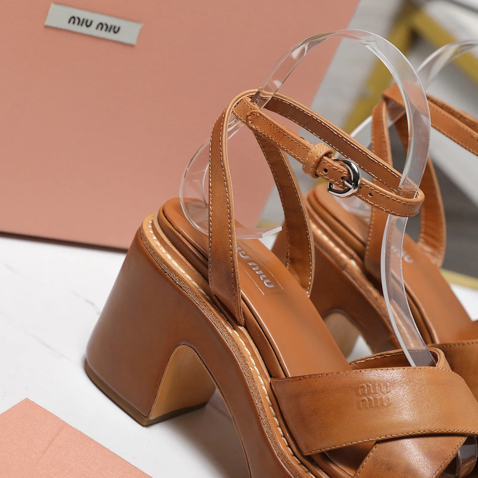 Босоножки Женские Miu Miu 11416334