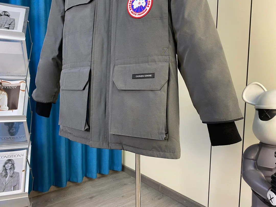 Куртки И Пуховики Женские Canada Goose 798381