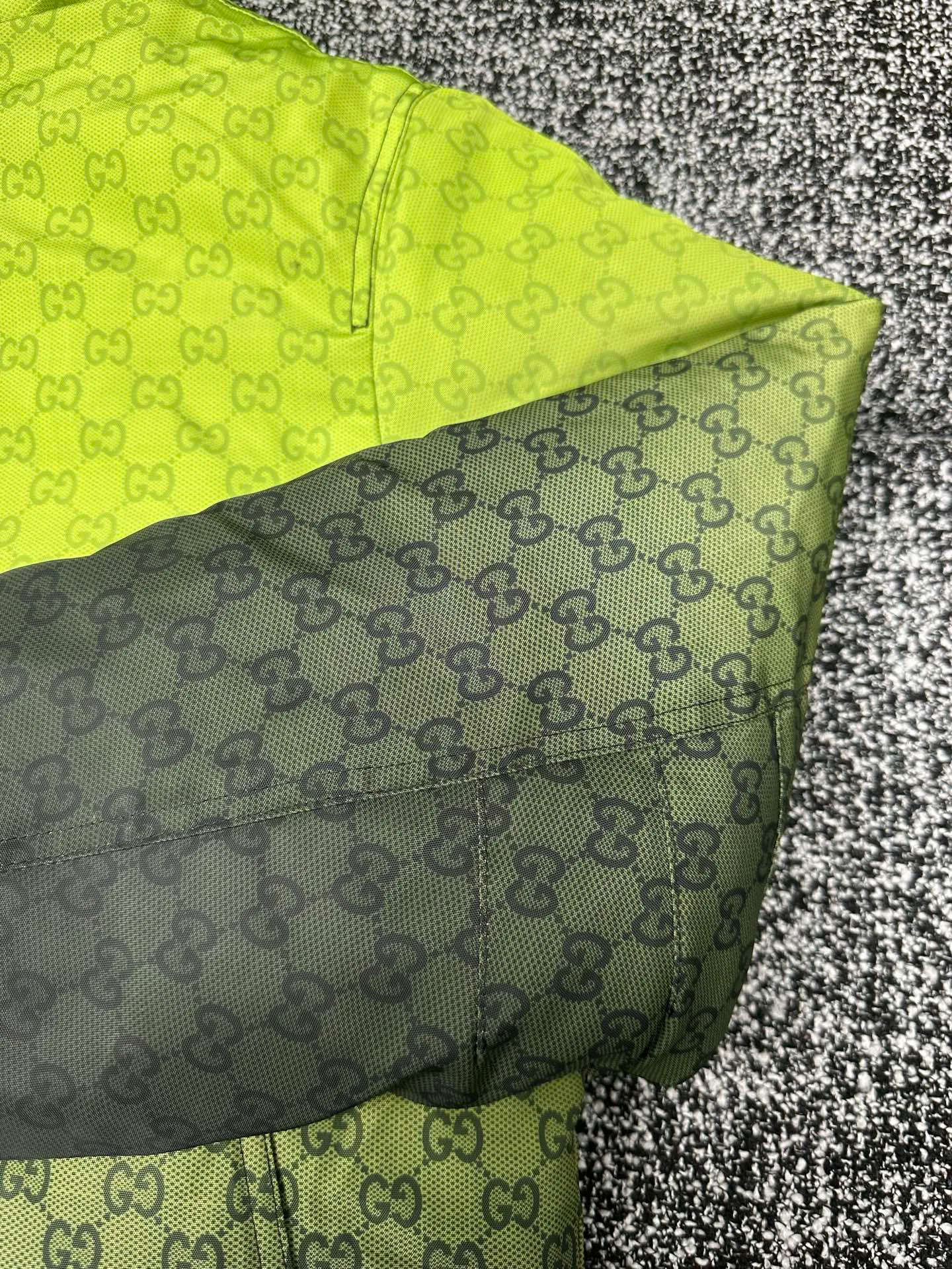 Куртки И Пуховики Женские Gucci 5380444