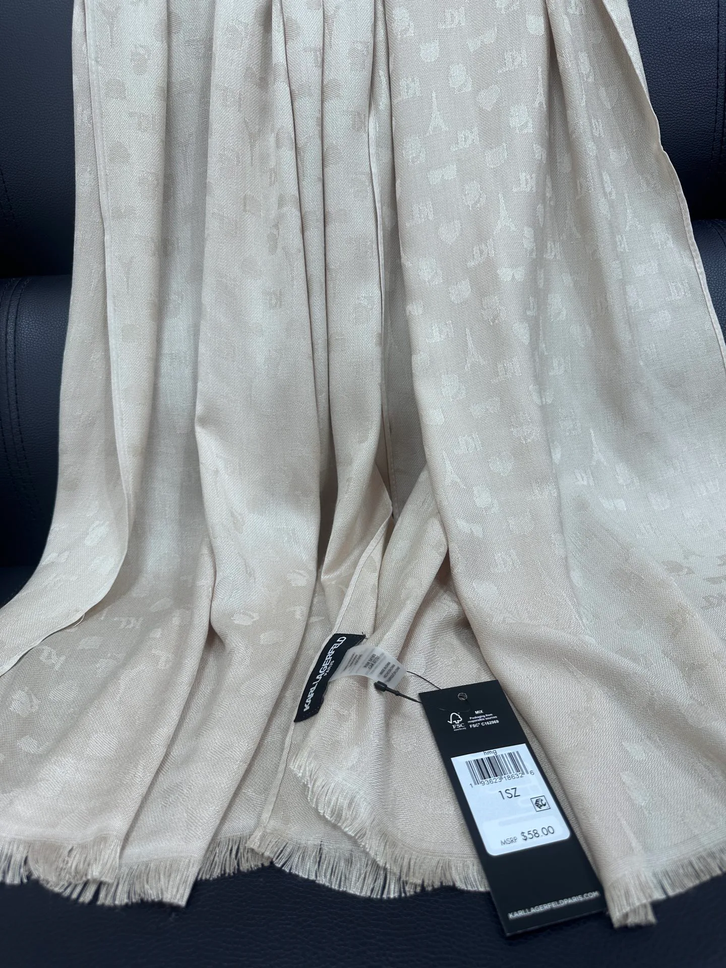 Шарфы Karl Lagerfeld 519547