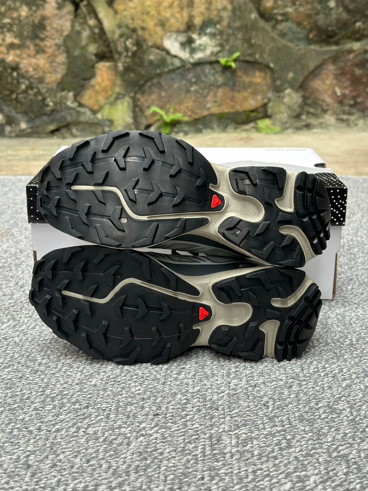 Кроссовки Женские Salomon 228750