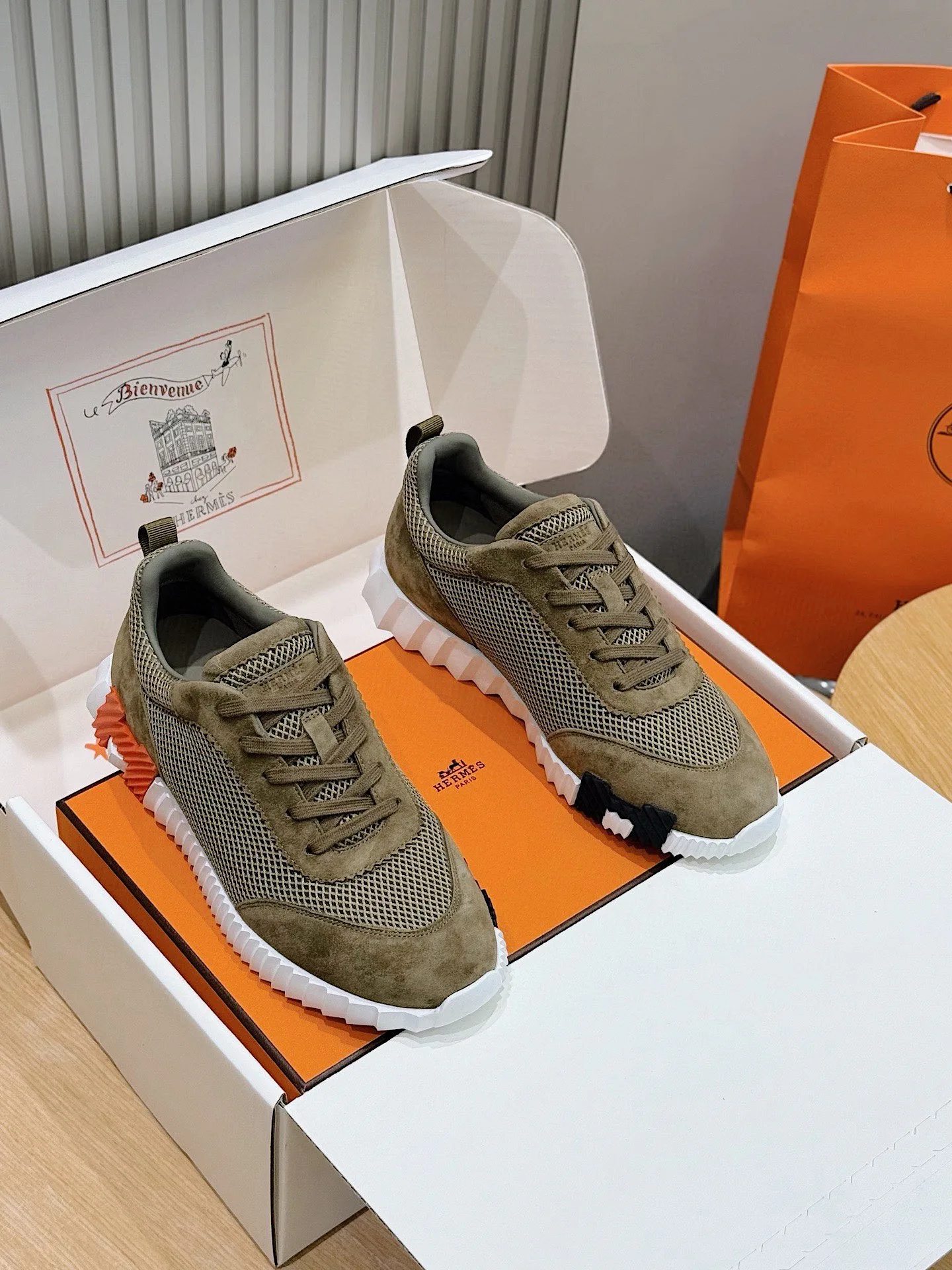 Кроссовки Мужские Hermes 13164677