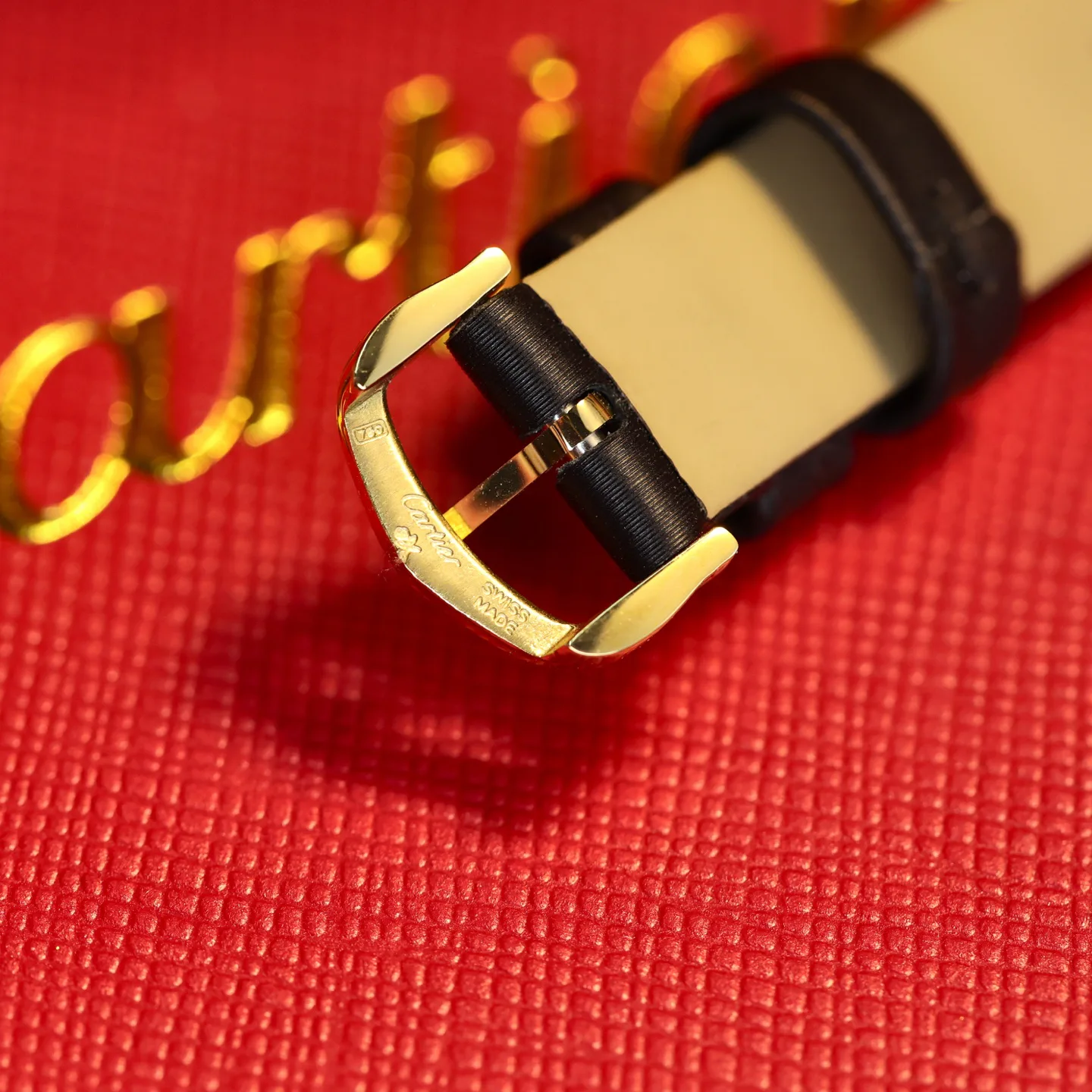 Часы Женские Cartier 11696040