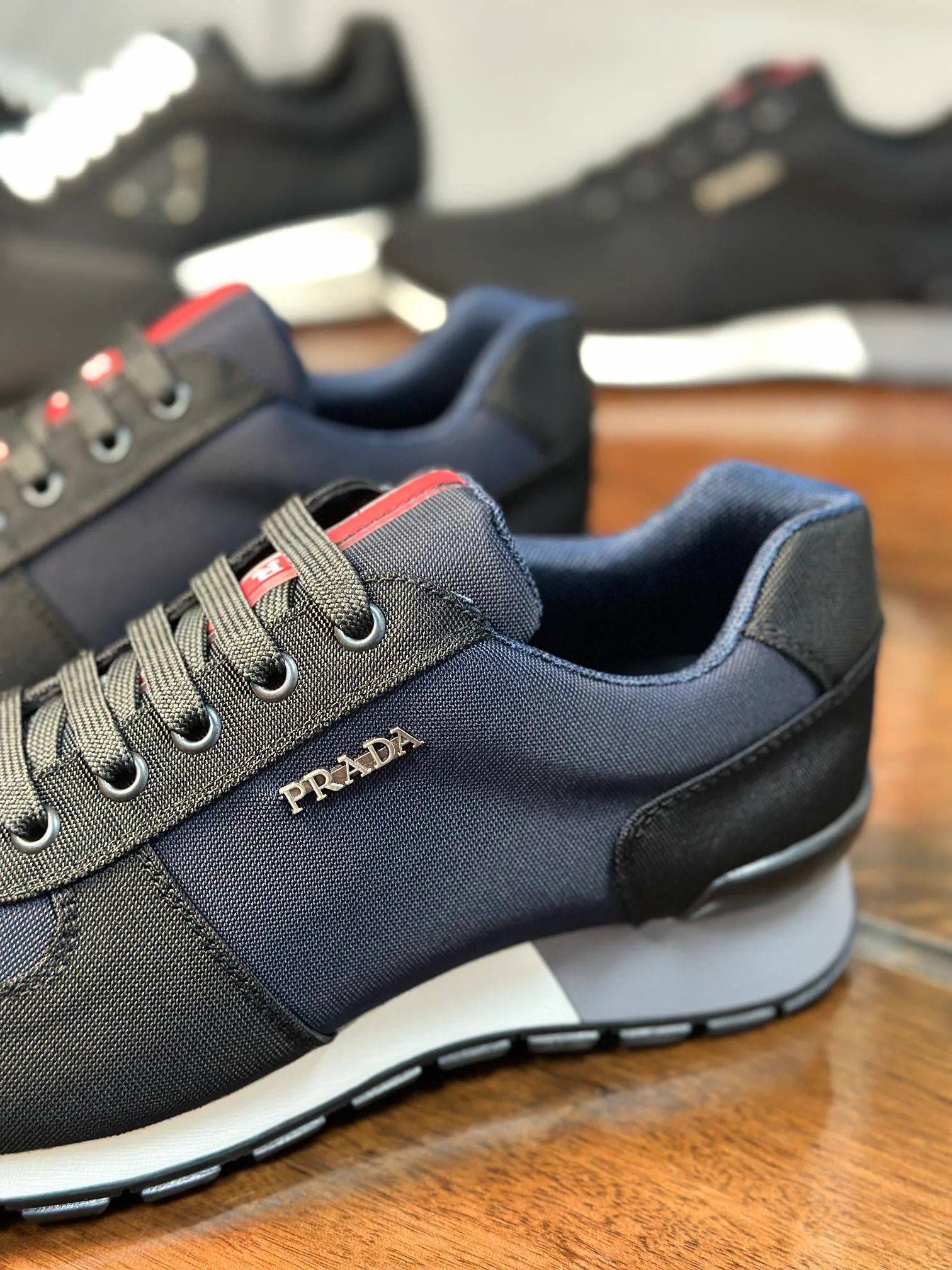 Кроссовки Мужские Prada 10456787