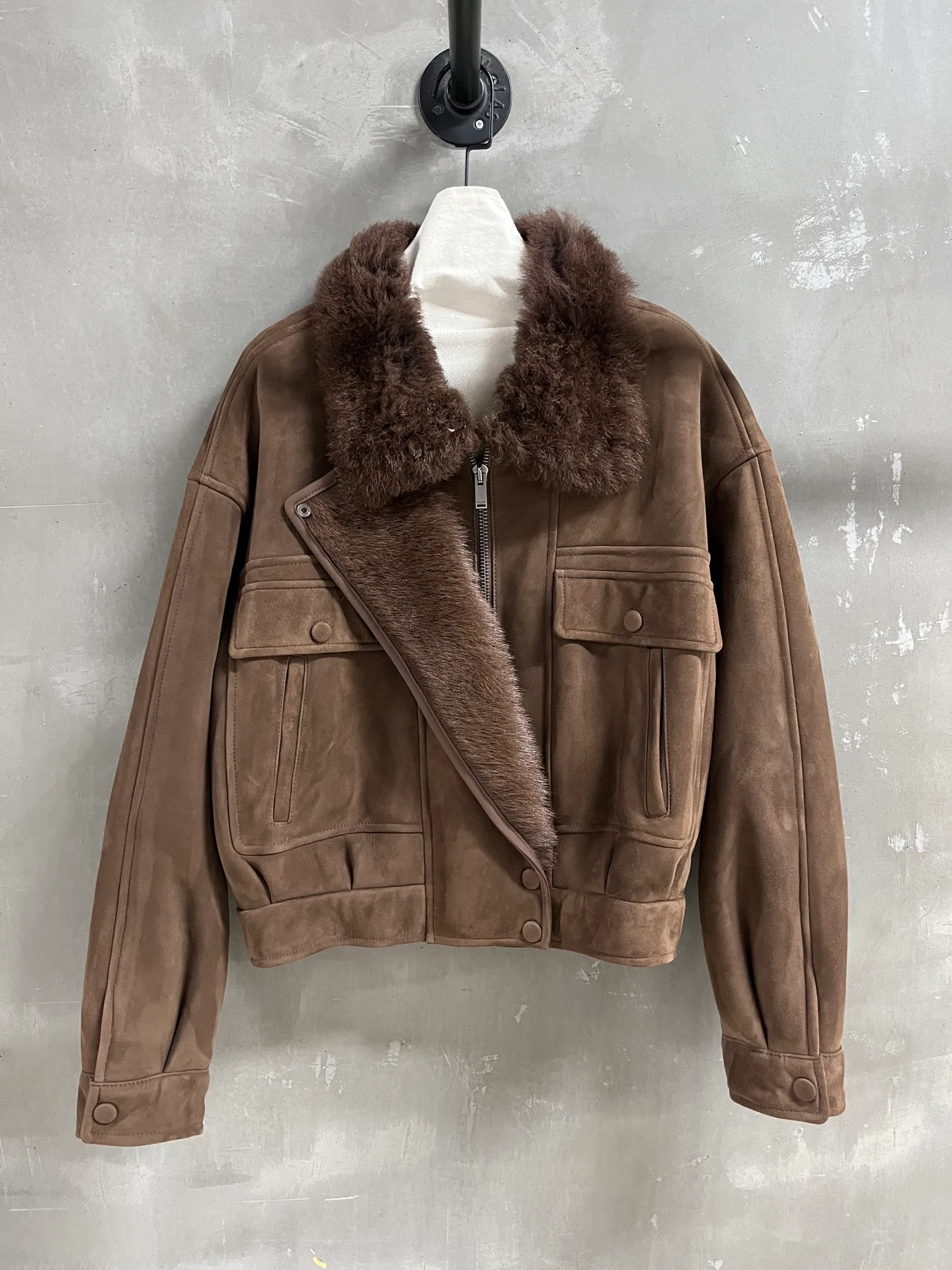 Кожаные Куртки И Дублёнки Женские Saint Laurent 18226798
