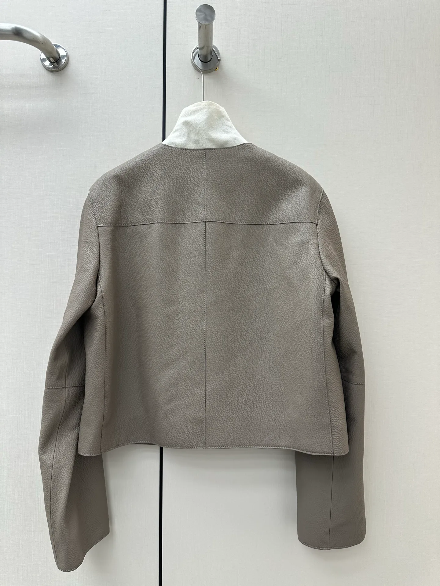 Кожаные Куртки И Дублёнки Женские Hermes 17940575