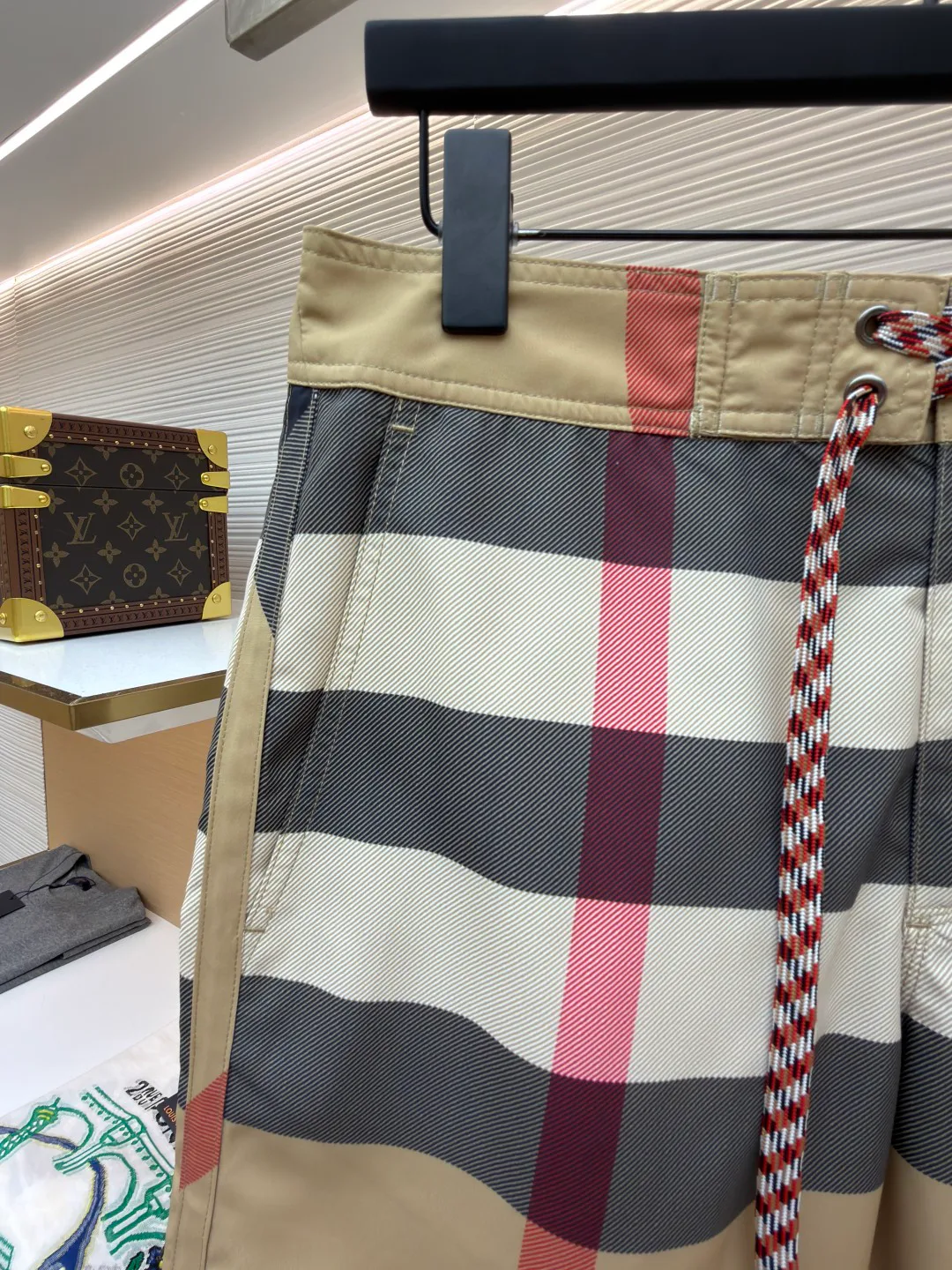 Шорты Мужские Burberry 11781084