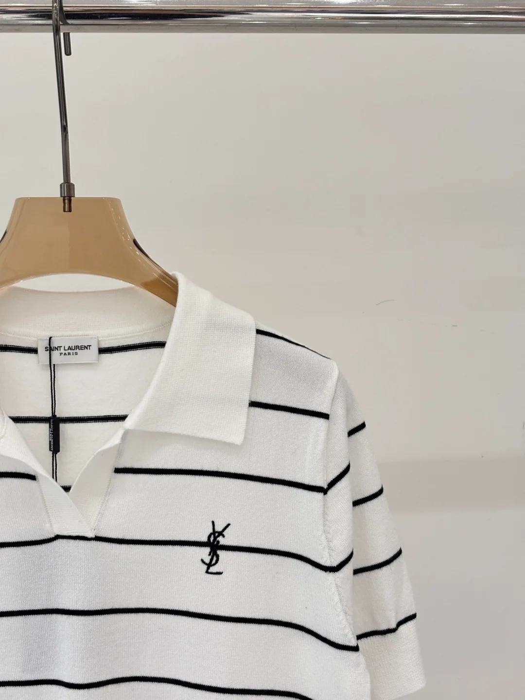 Футболки Женские Saint Laurent 13340300