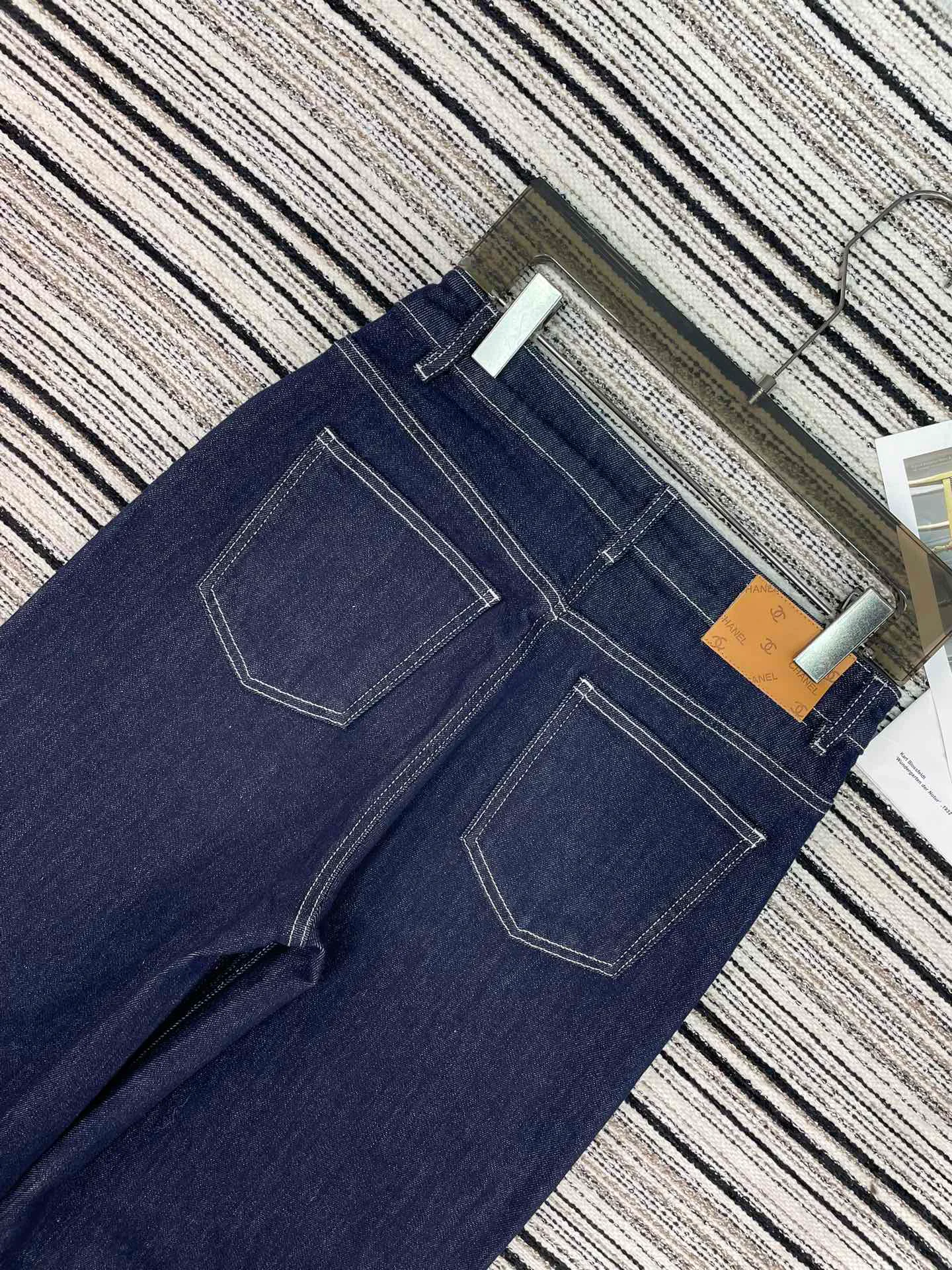 Джинсы Женские Chanel 11429352