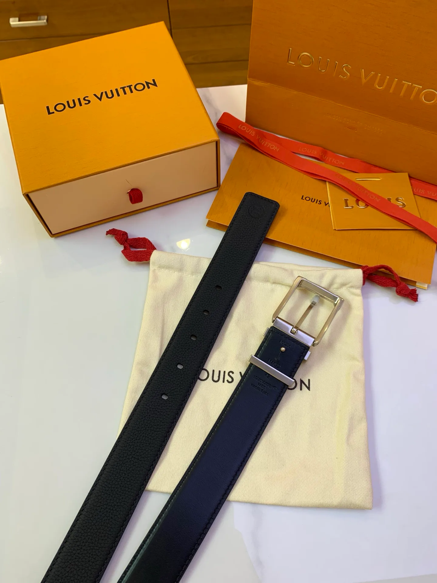 Ремни Louis Vuitton 17638920