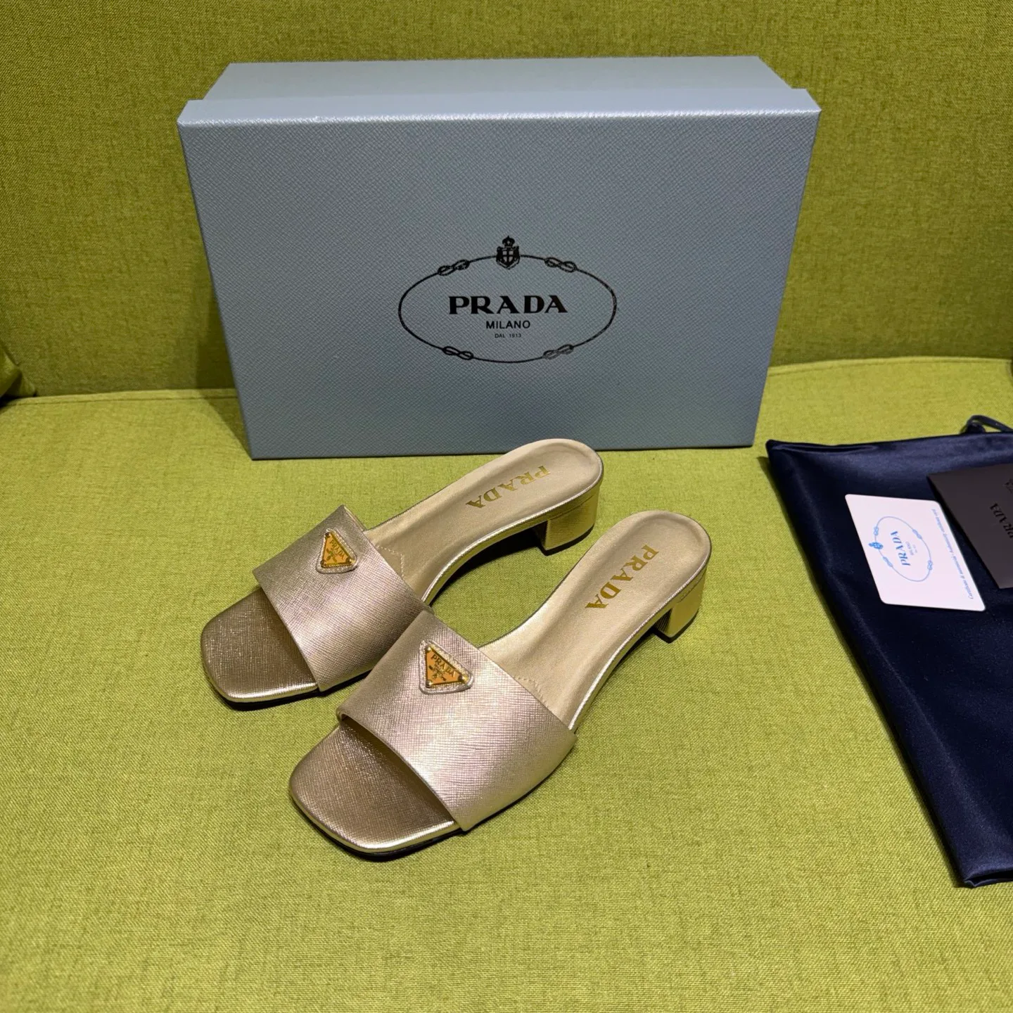 Сандалии Женские Prada 11769638