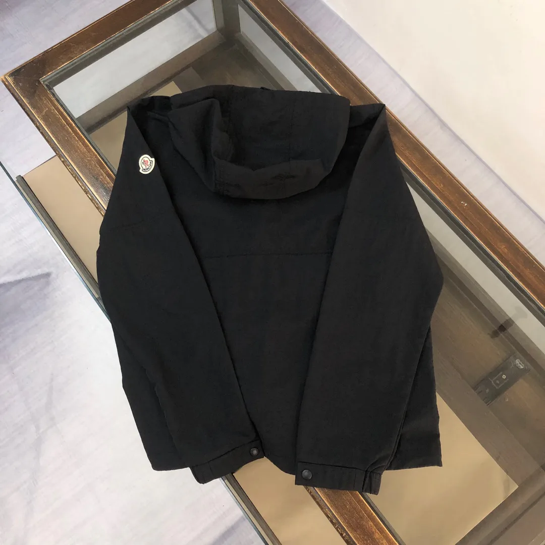 Куртки И Пуховики Мужские Moncler 17286027