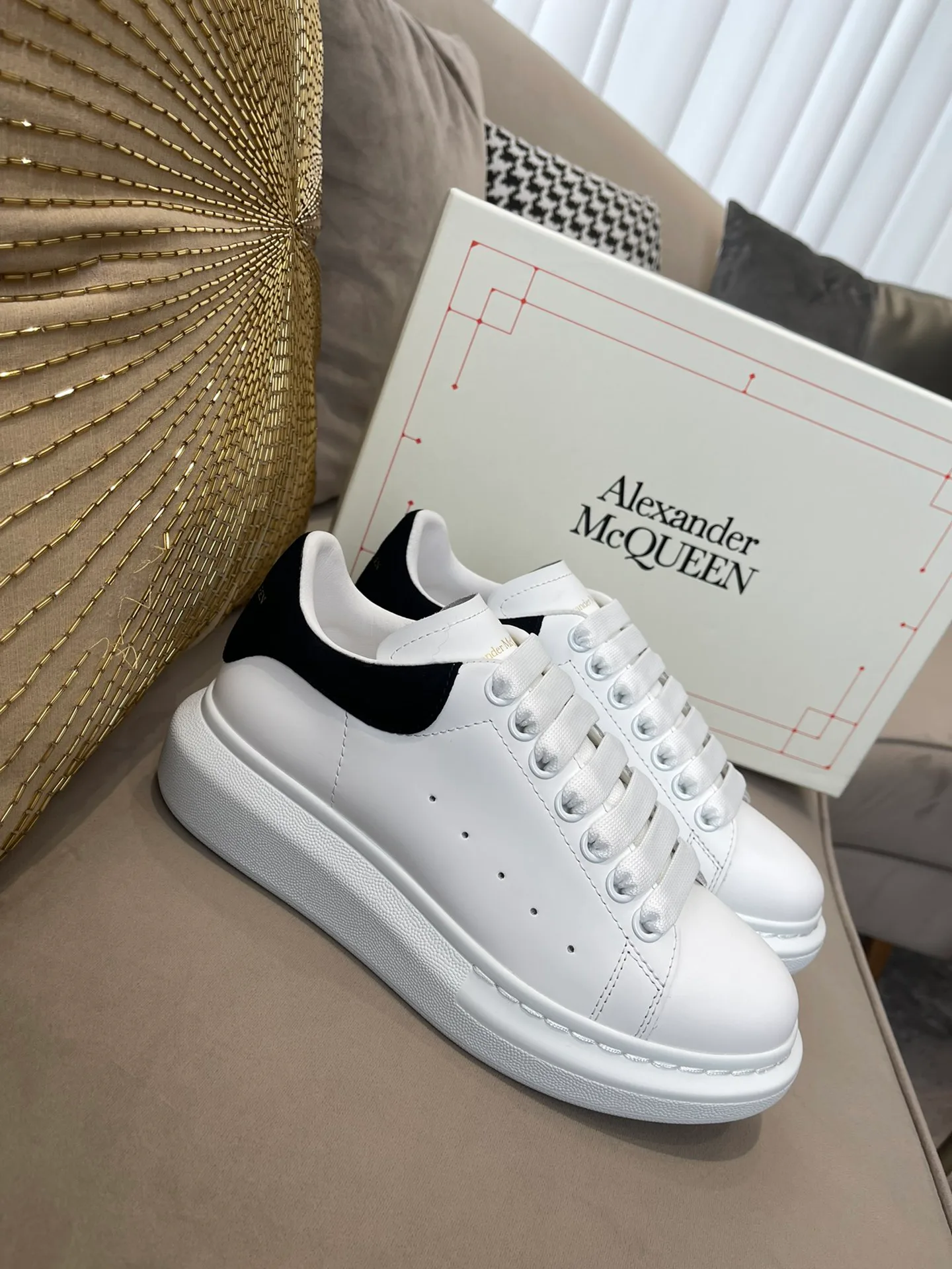 Кеды Женские Alexander Mcqueen 564725