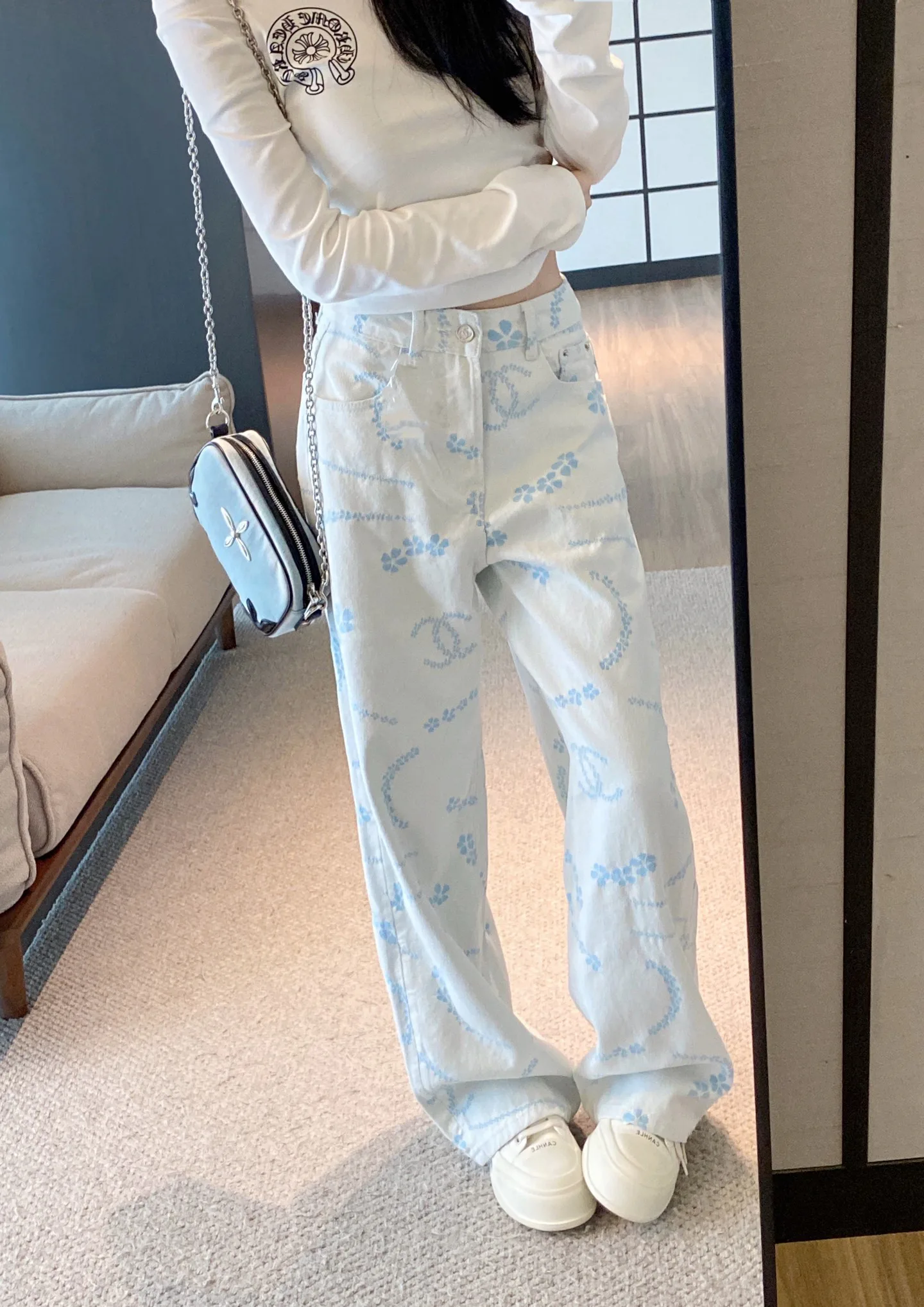 Джинсы Женские Chanel 10380540