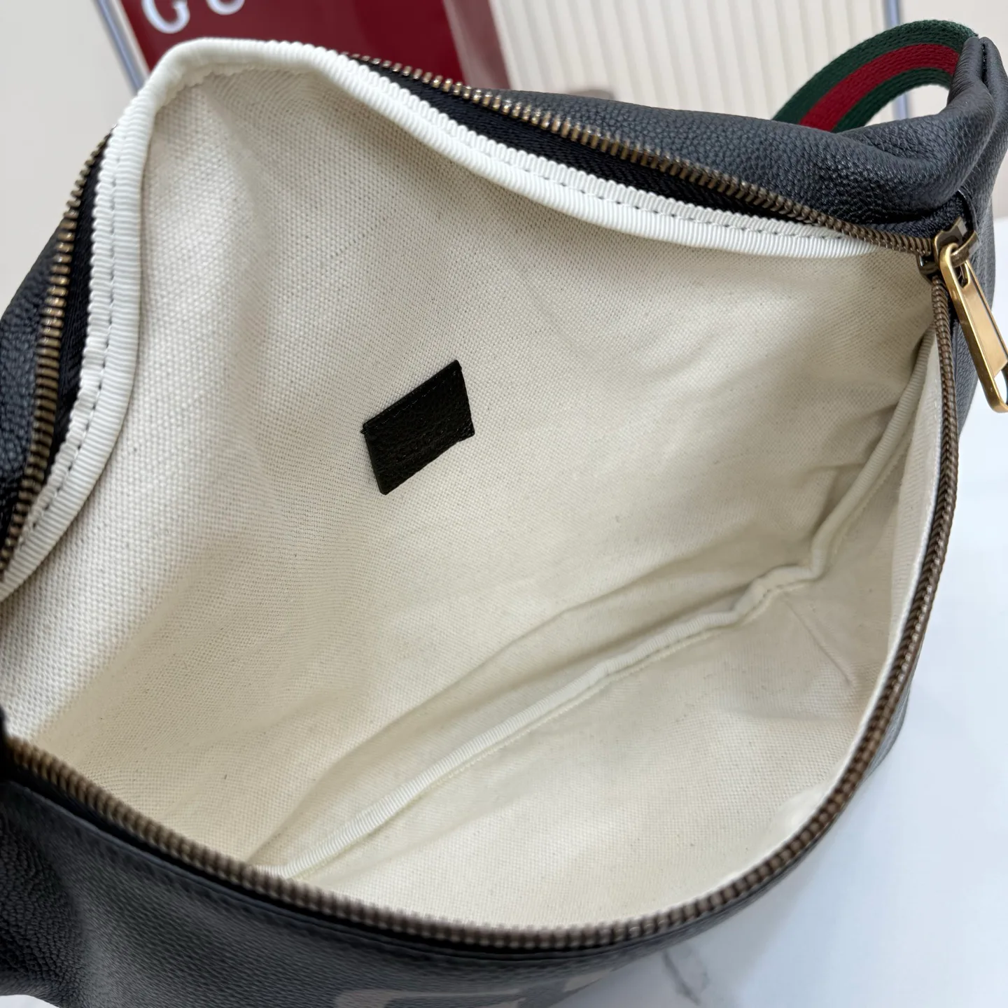 Поясные Сумки Женские Gucci 11704053