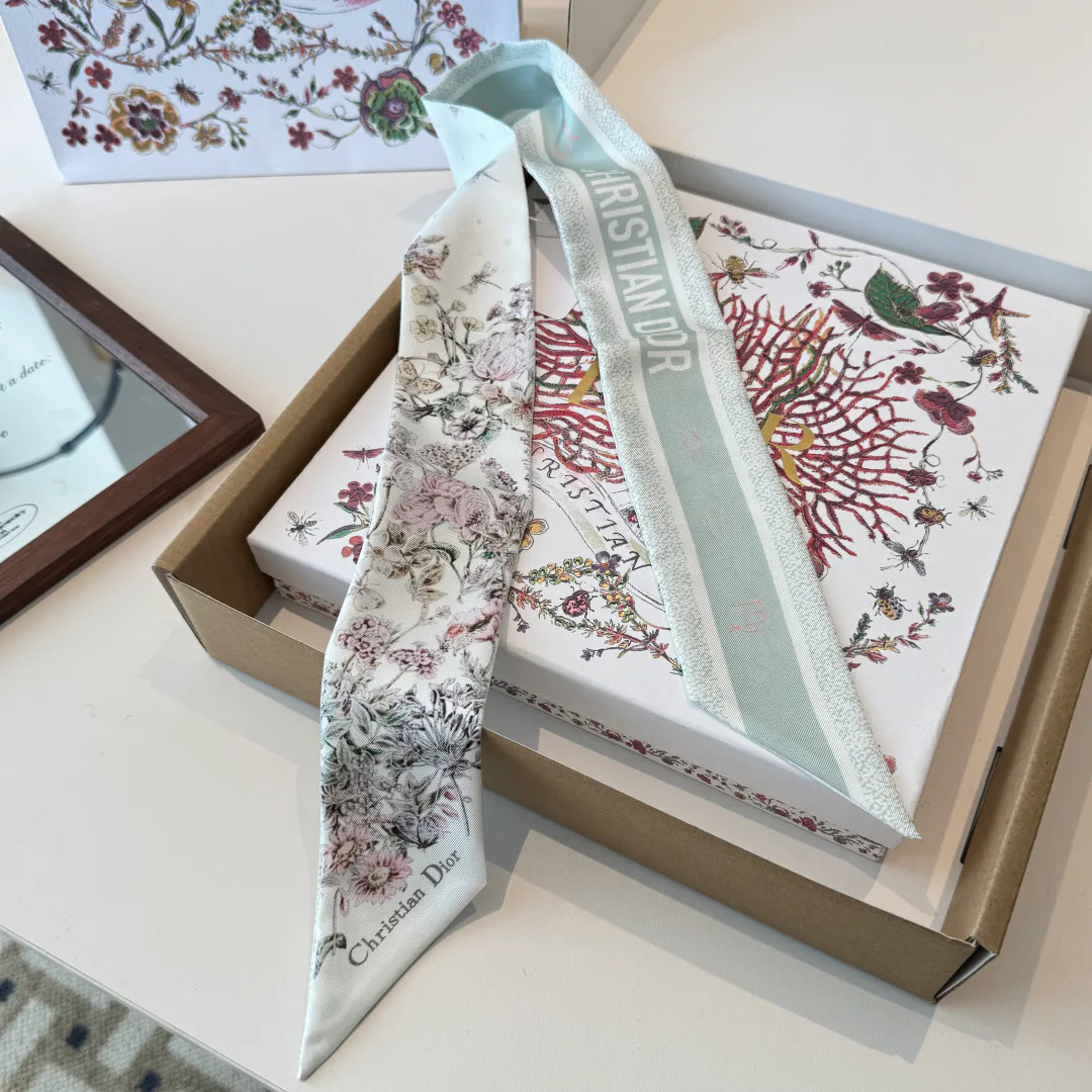Платки Christian Dior 11649656