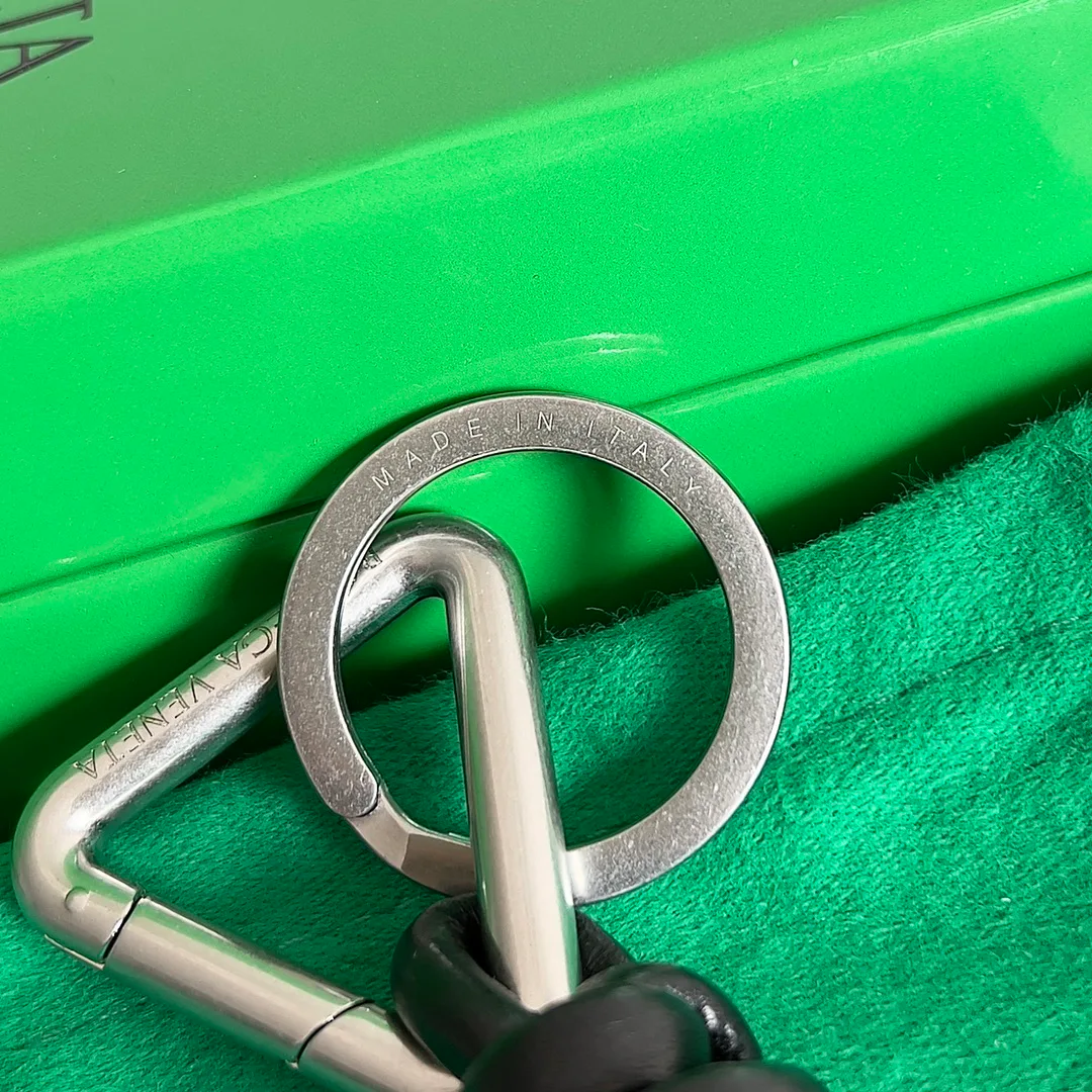 Ключницы Bottega Veneta 595685