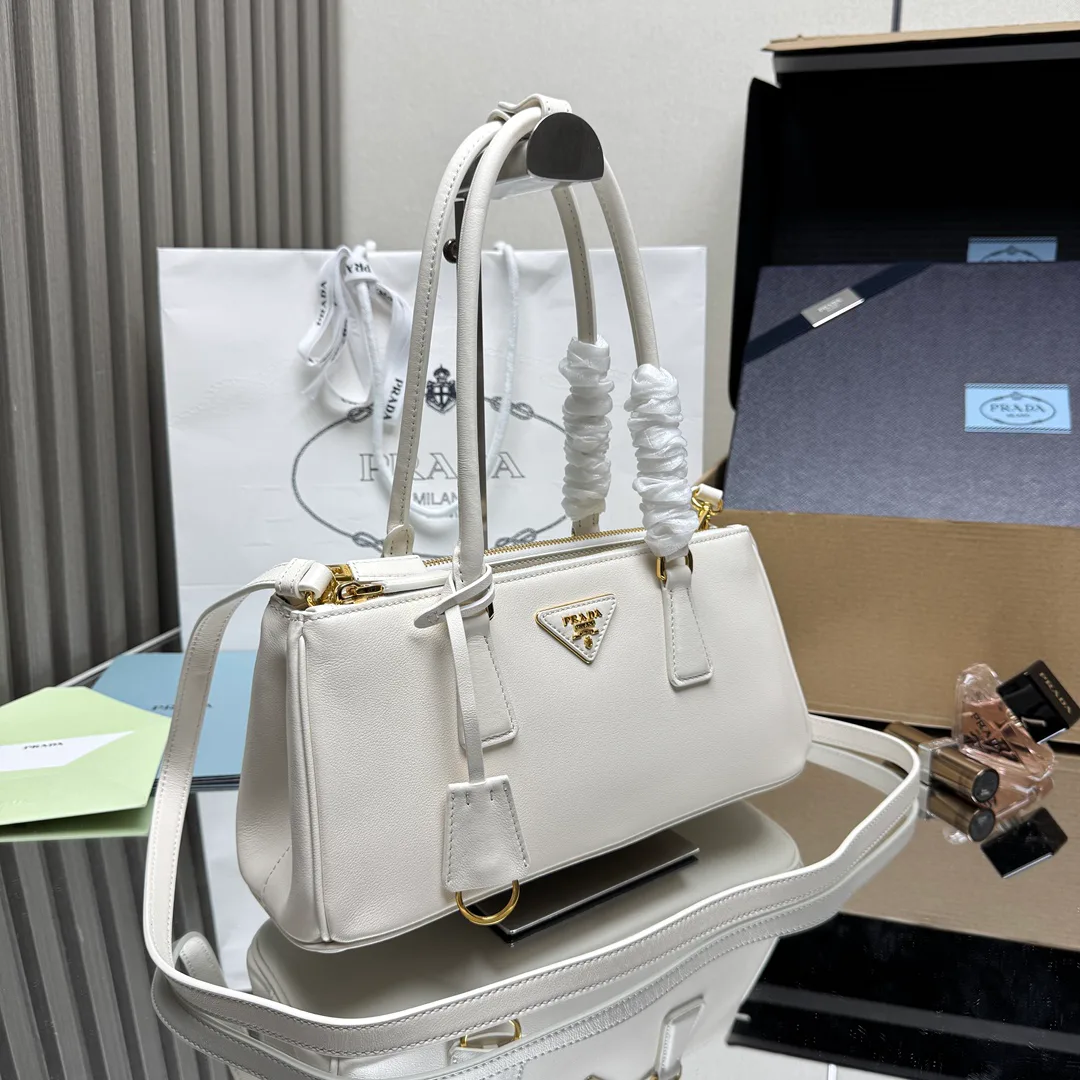 Классические Сумки Женские Prada 1878077