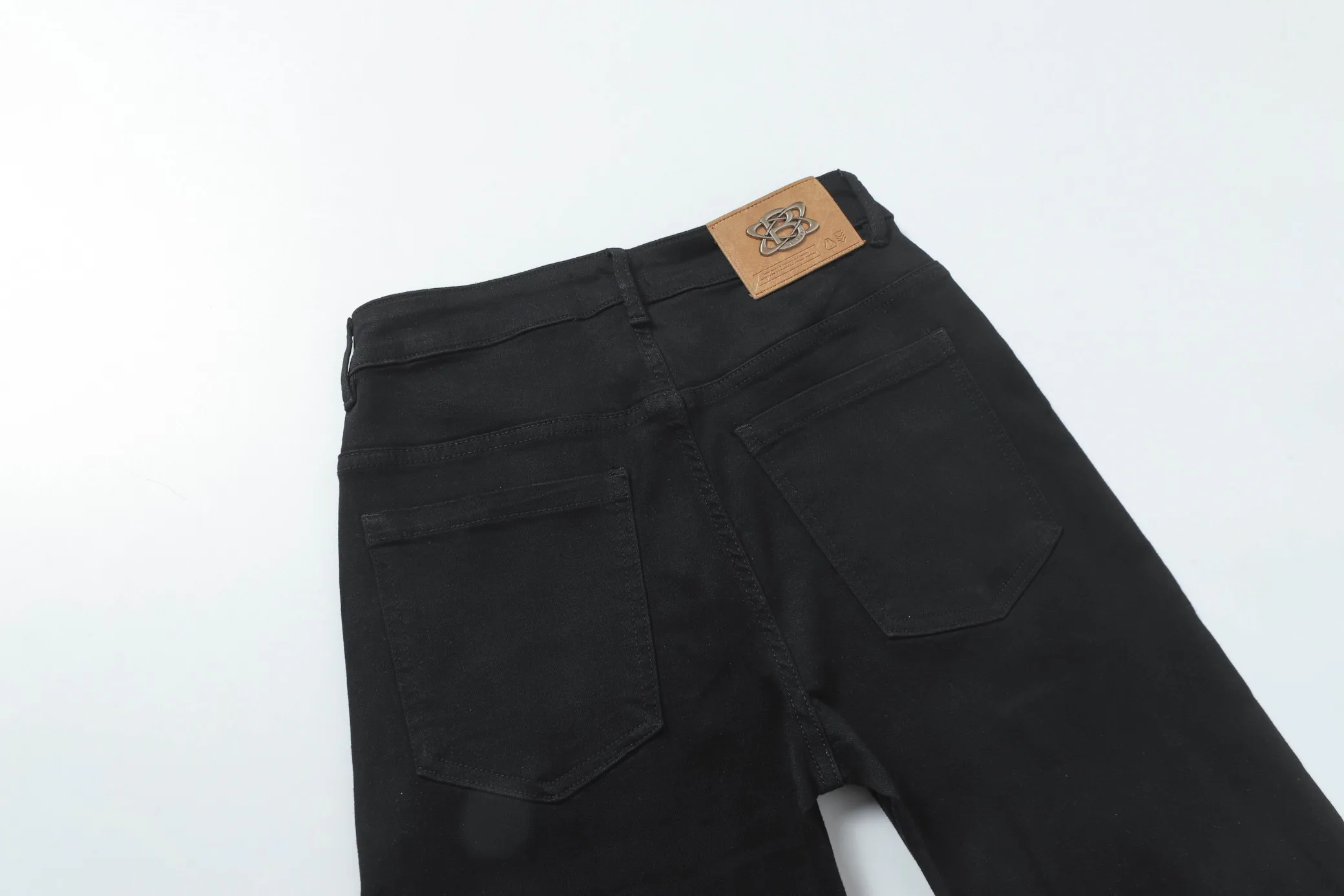 Джинсы Мужские Balenciaga 23600