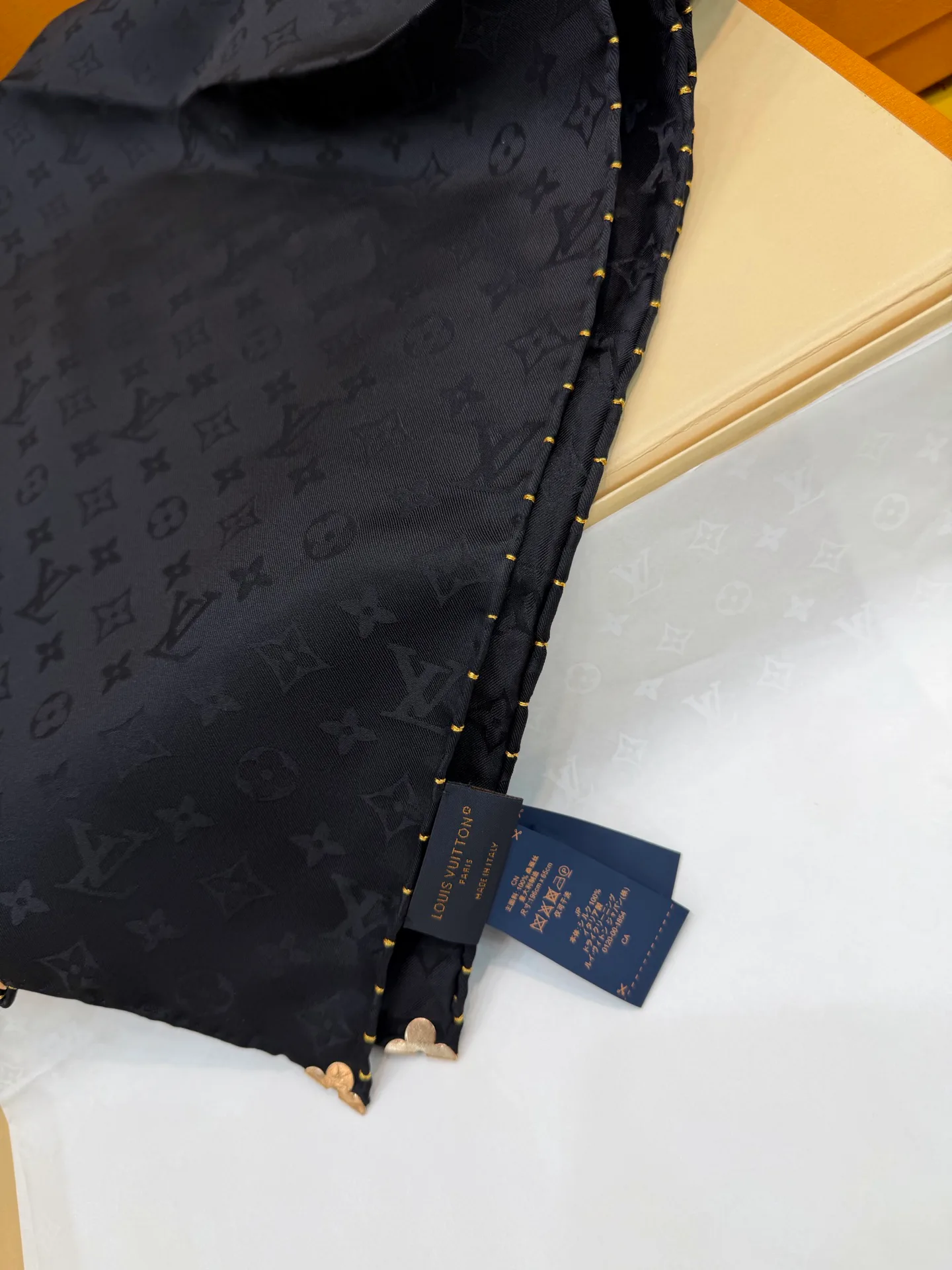 Шарфы Louis Vuitton 13896115