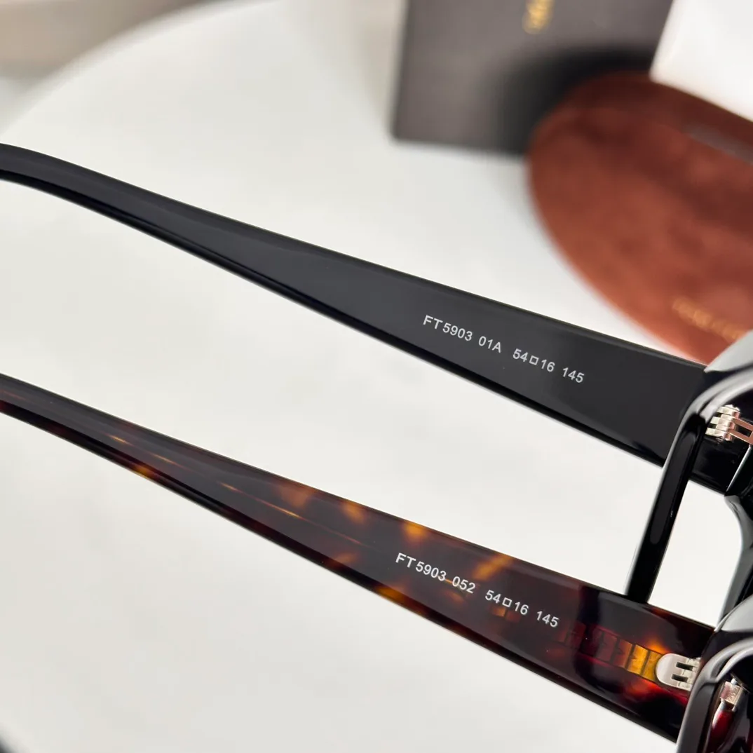 Очки Tom Ford 378796